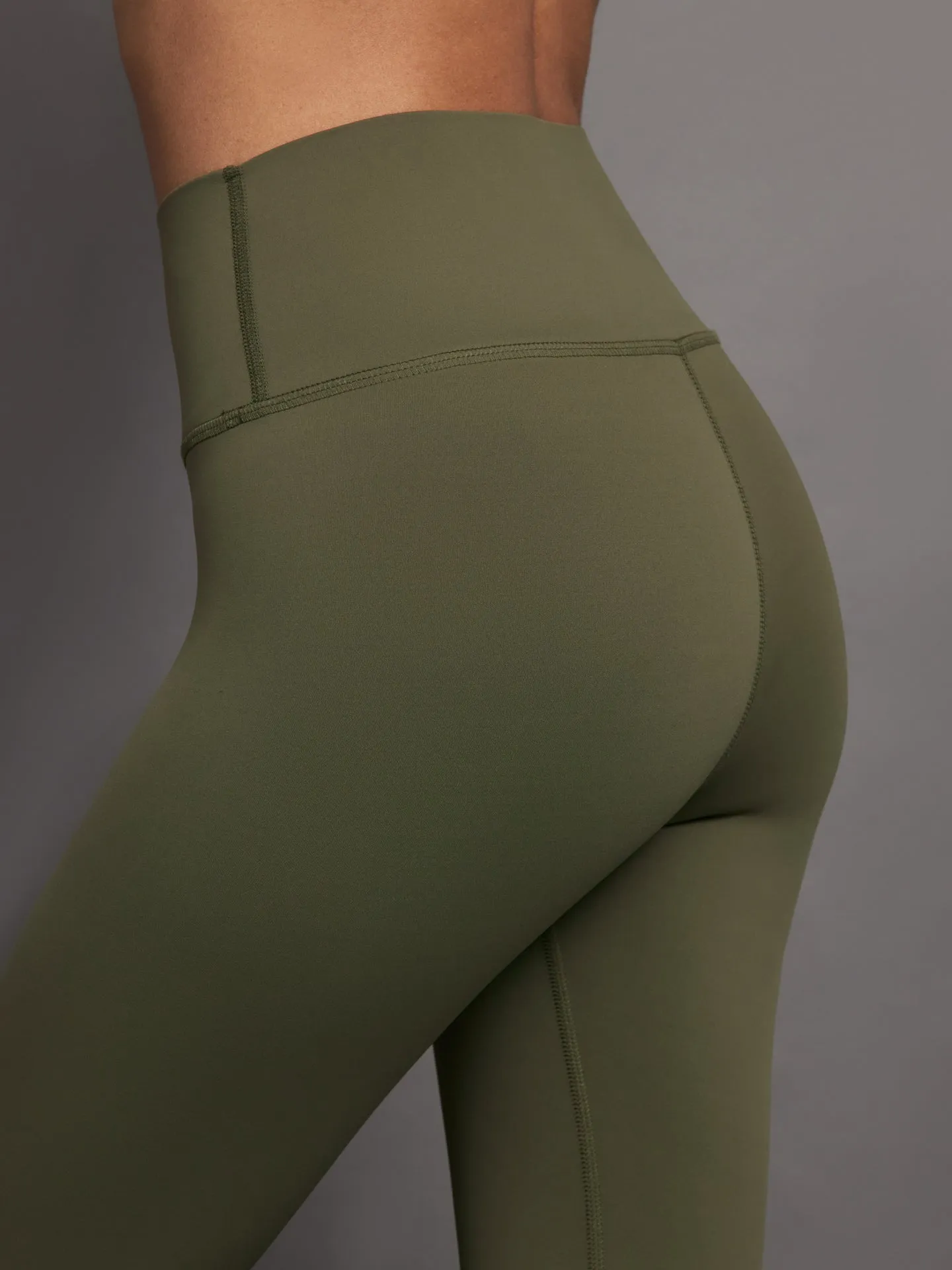 High Rise Full-Length Legging in Diamond Compression - Olive sold by Carbon38 product image thumbnail 4