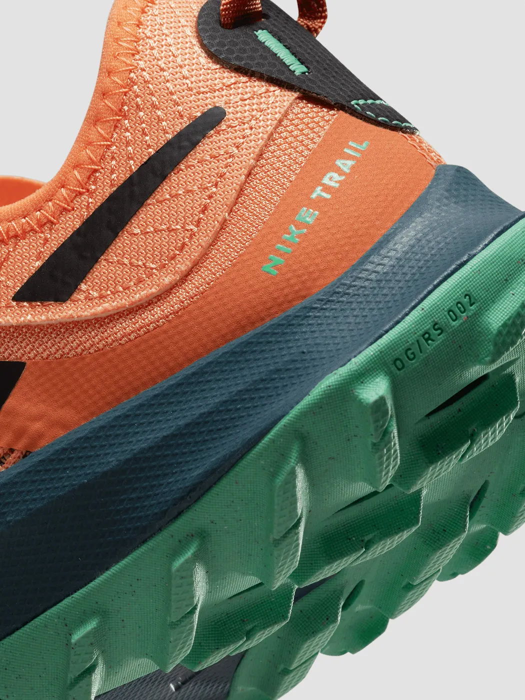 Nike Air Zoom Terra Kiger 8 - Orange Trance/Black-Mint Foam sold by Carbon38 product image thumbnail 4