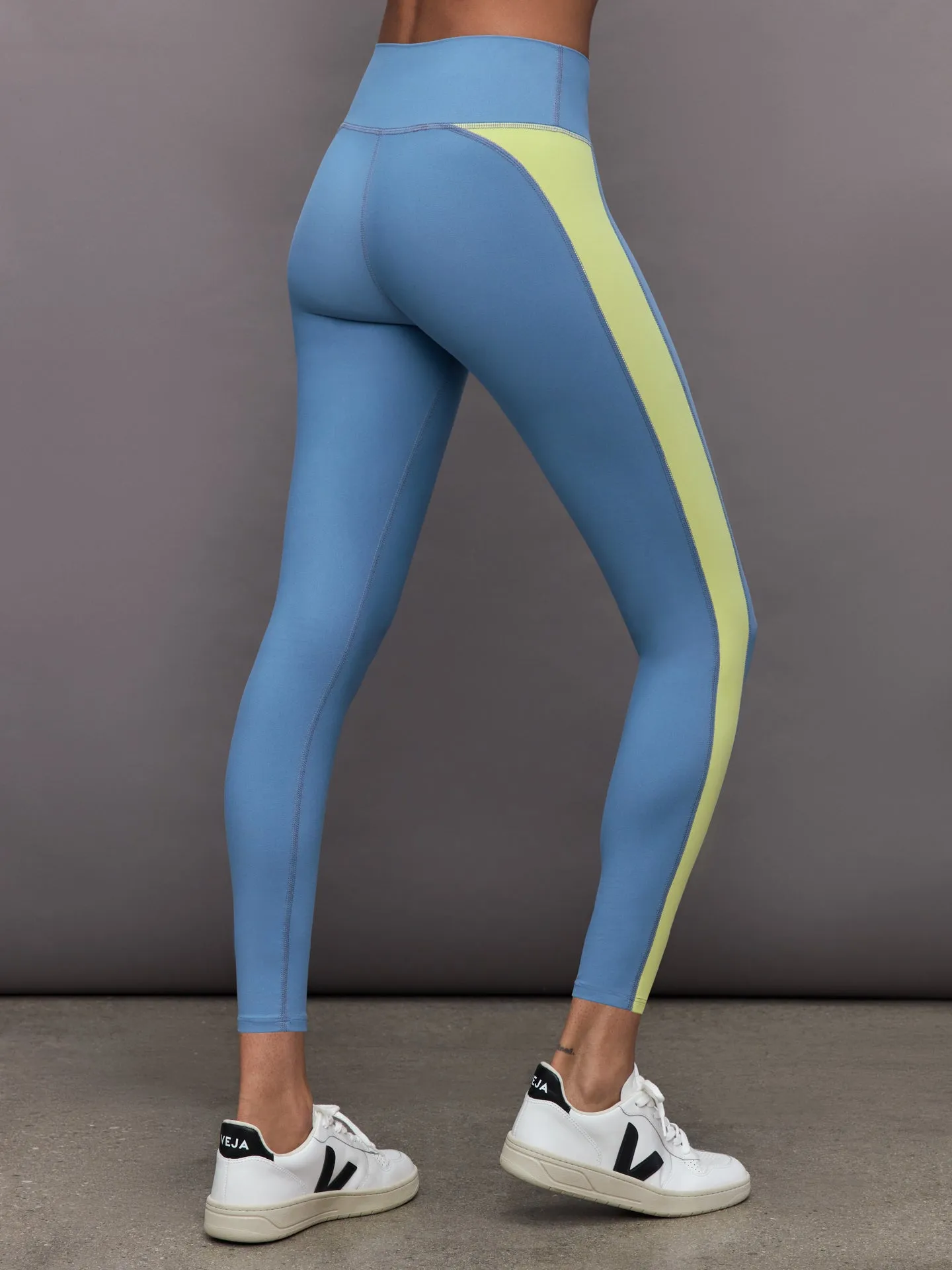 Colorblock Legging in Melt - Coronet Blue / Charlock sold by Carbon38 product image thumbnail 3