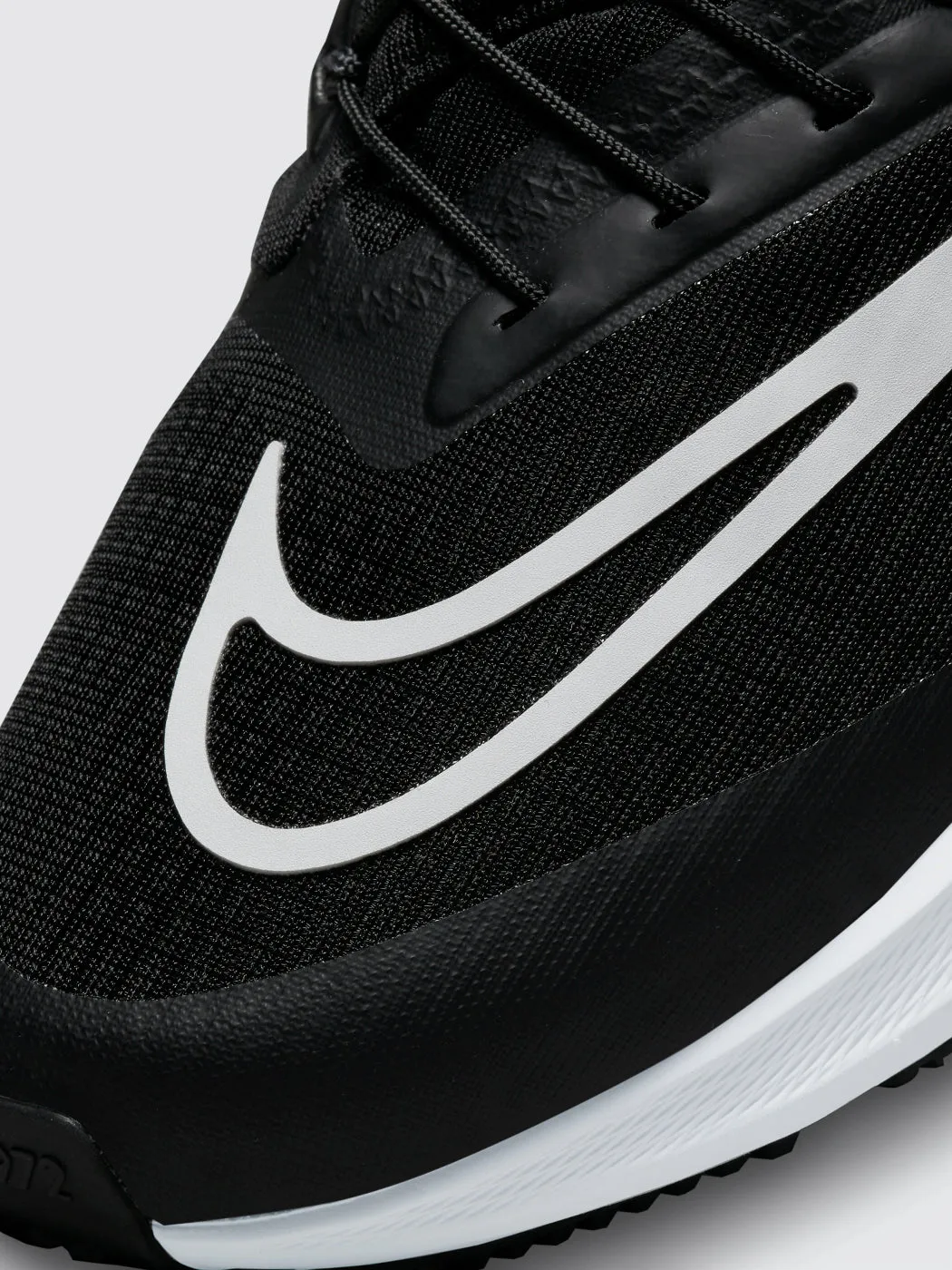 Nike Air Zoom Pegasus 39 FlyEase - Black/White-Dk Smoke Grey sold by Carbon38 product image thumbnail 5