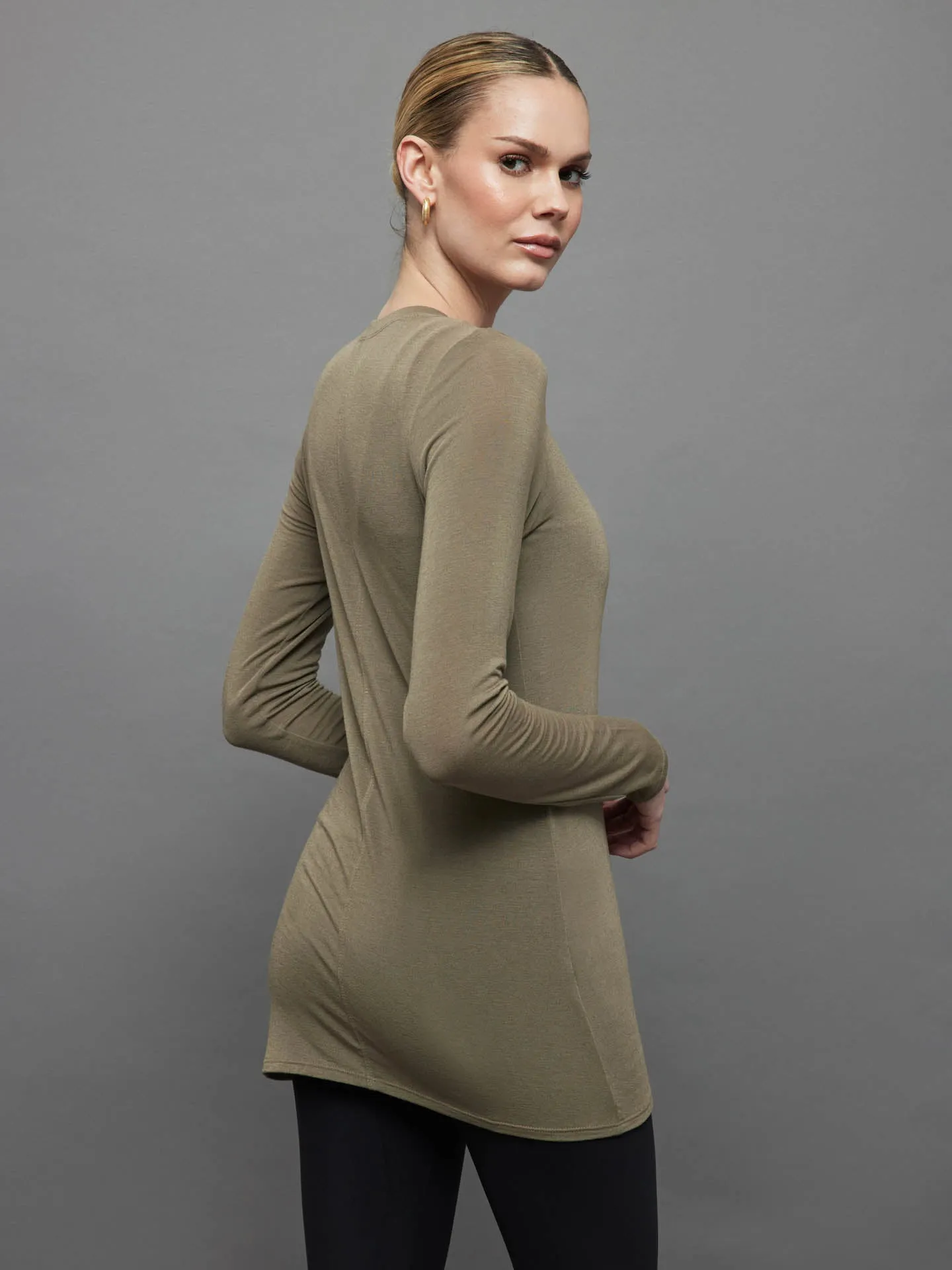 Sia Cashmere Cardigan - Olive sold by Carbon38 product image thumbnail 3