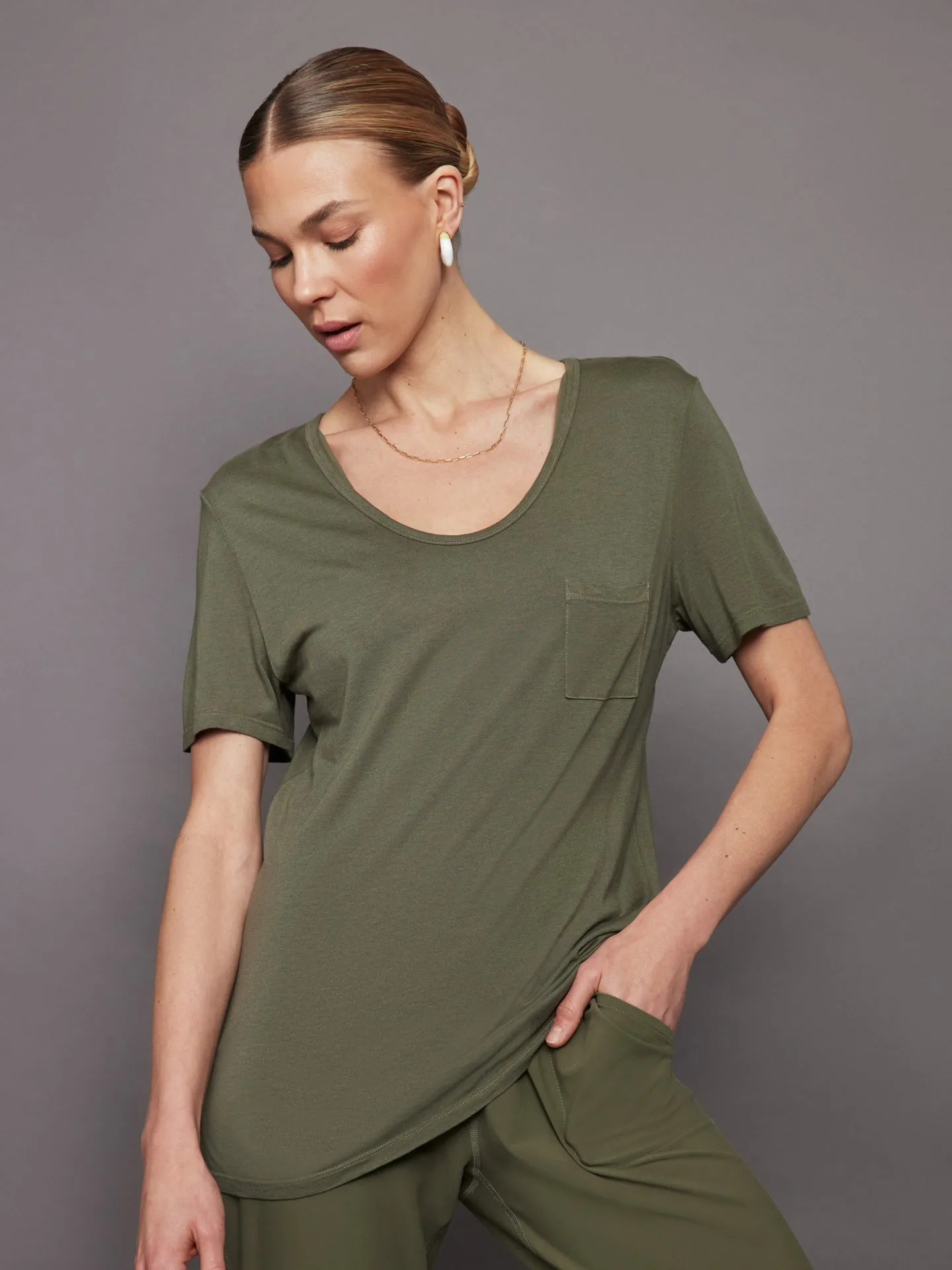 Short Sleeve Pocket Tee - Olive sold by Carbon38