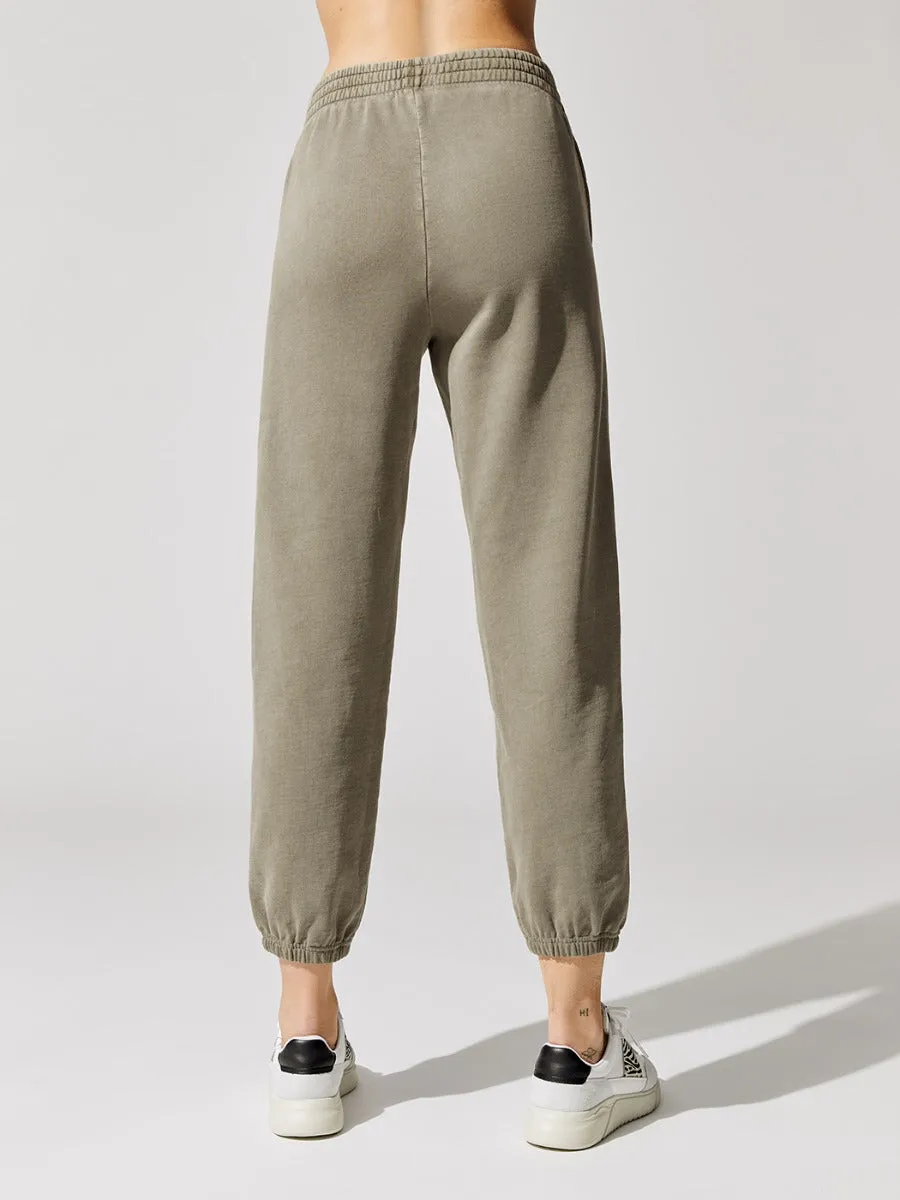 Evan Jogger - Olive sold by Carbon38 product image thumbnail 3