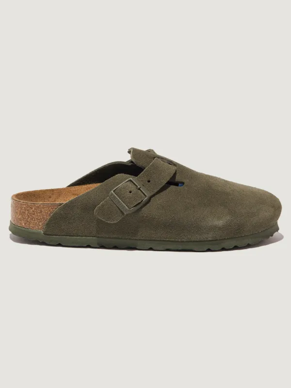 Boston - Suede/ Thyme sold by Carbon38