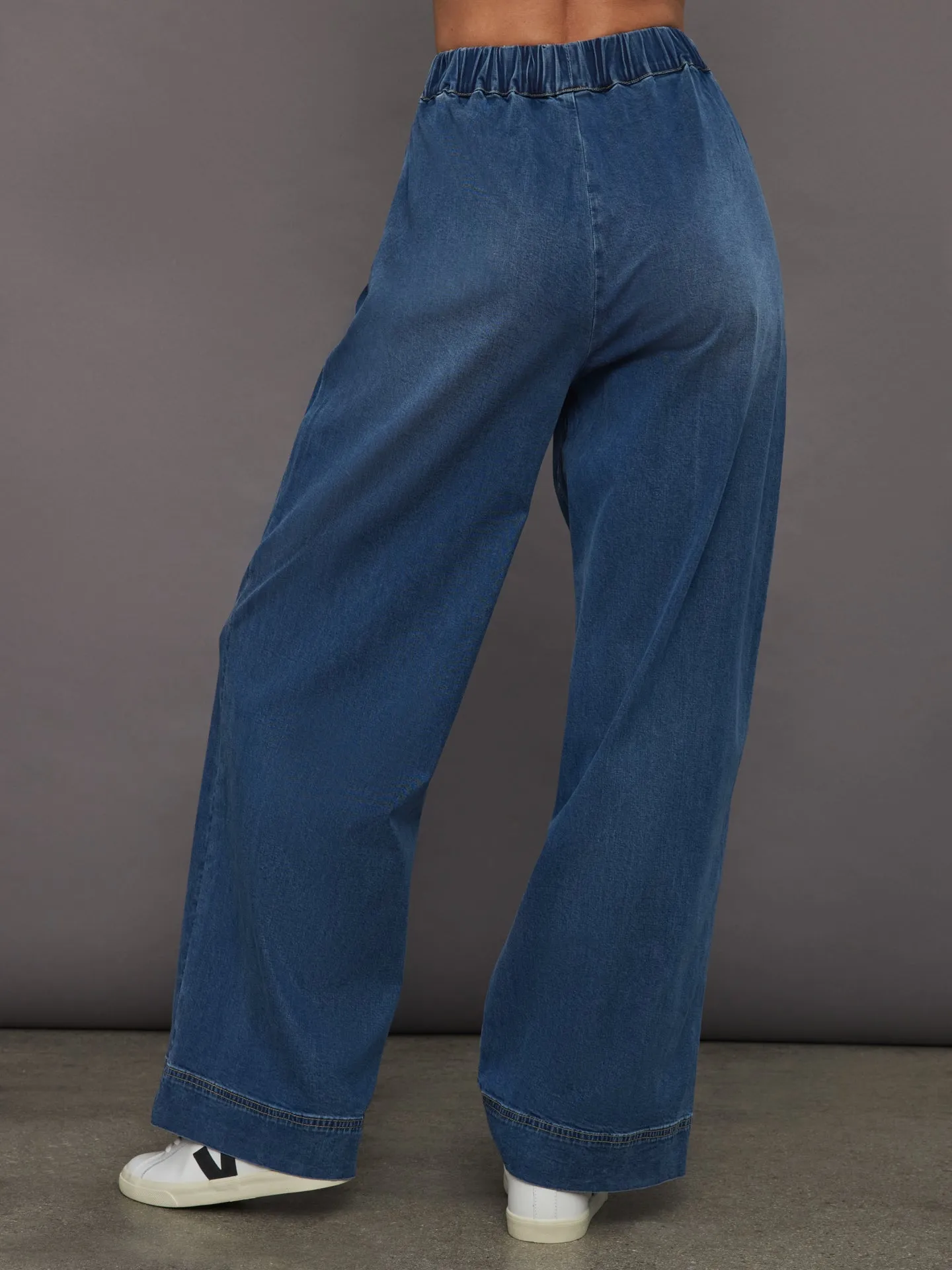 Chambray Pull on Pant - Medium Wash sold by Carbon38 product image thumbnail 5