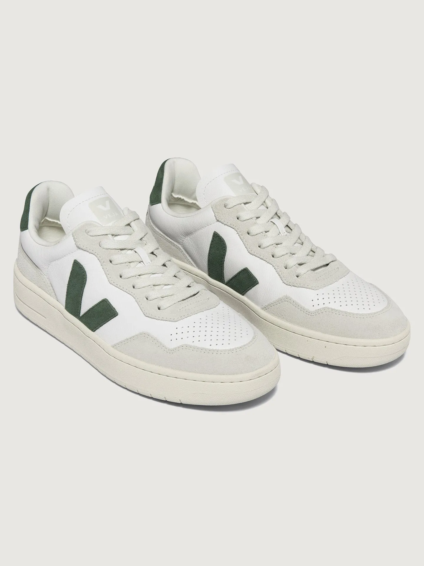 V 90 - Extra White Cyprus sold by Carbon38 product image thumbnail 2