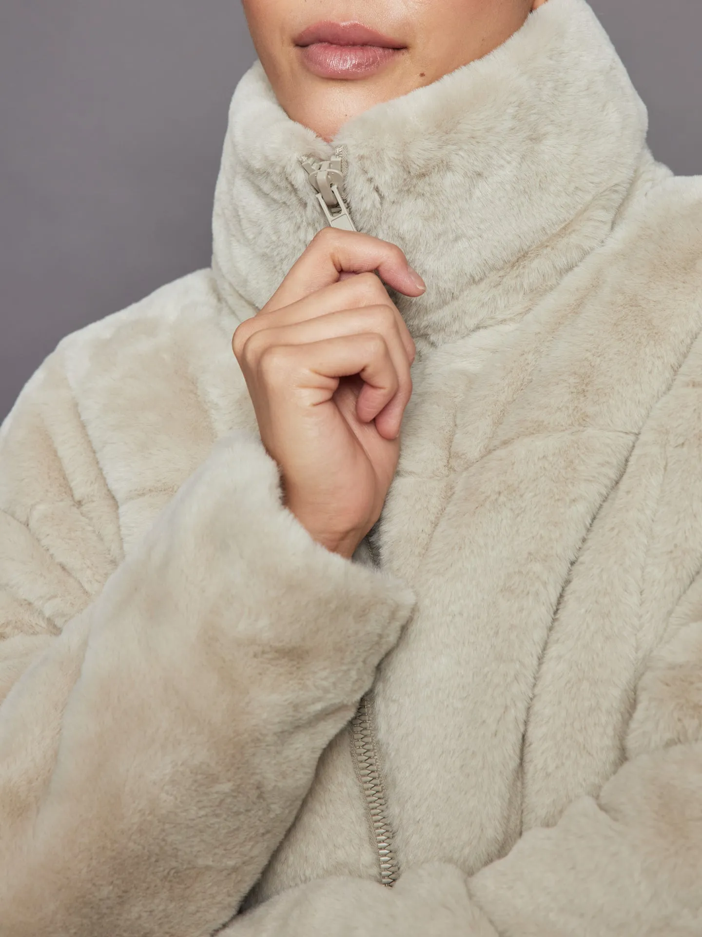 Billie - Oat sold by Carbon38 product image thumbnail 4