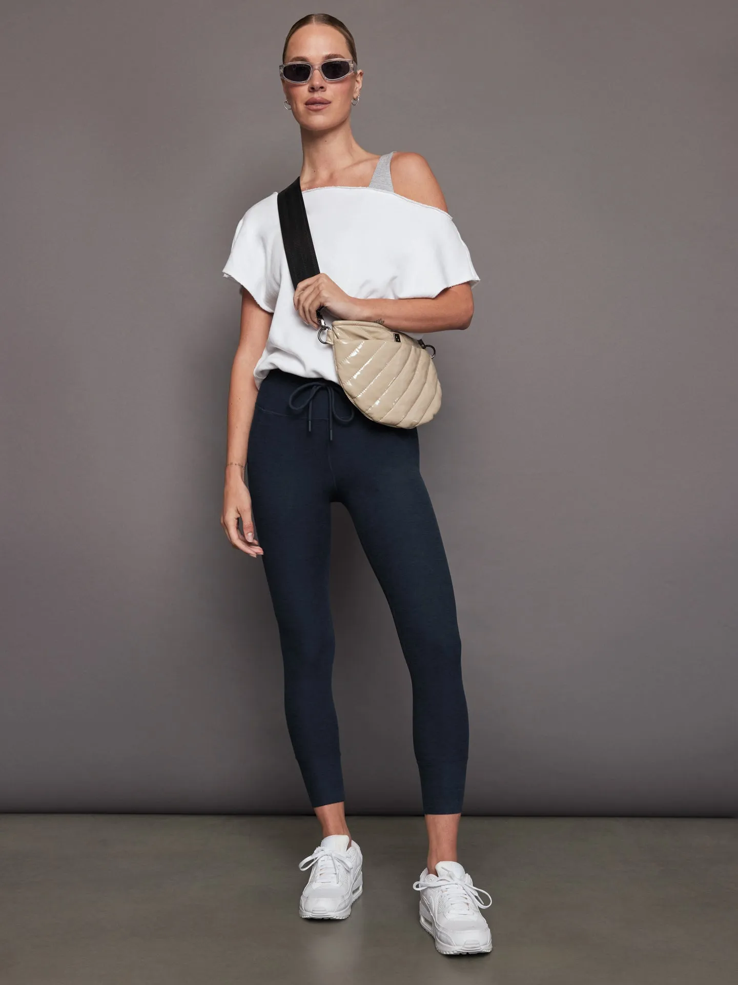 Spacedye Commuter Legging - Nocturnal Navy sold by Carbon38 product image thumbnail 4