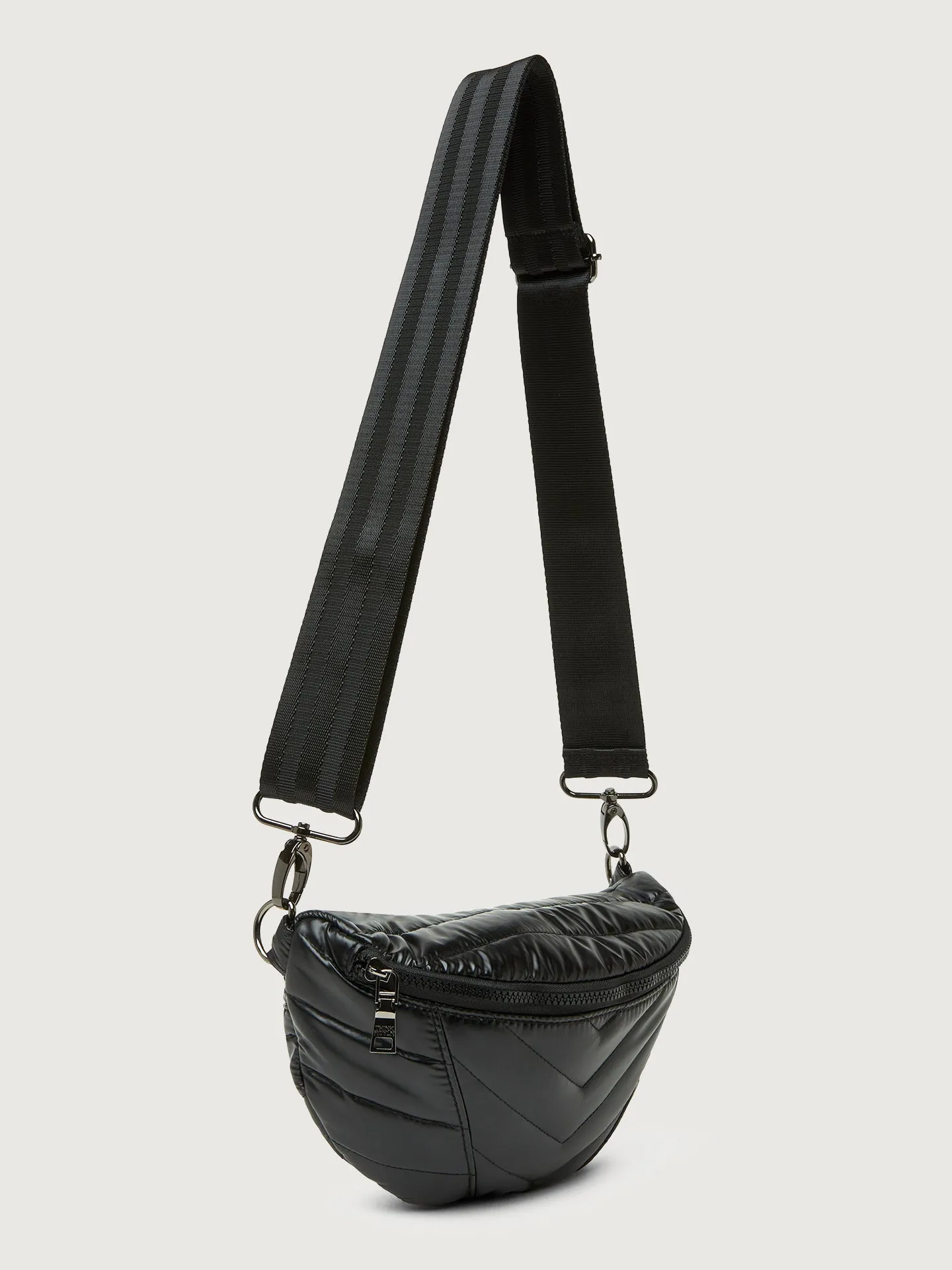 Little Runaway - Pearl Black/ Black/ Black Web sold by Carbon38 product image thumbnail 4