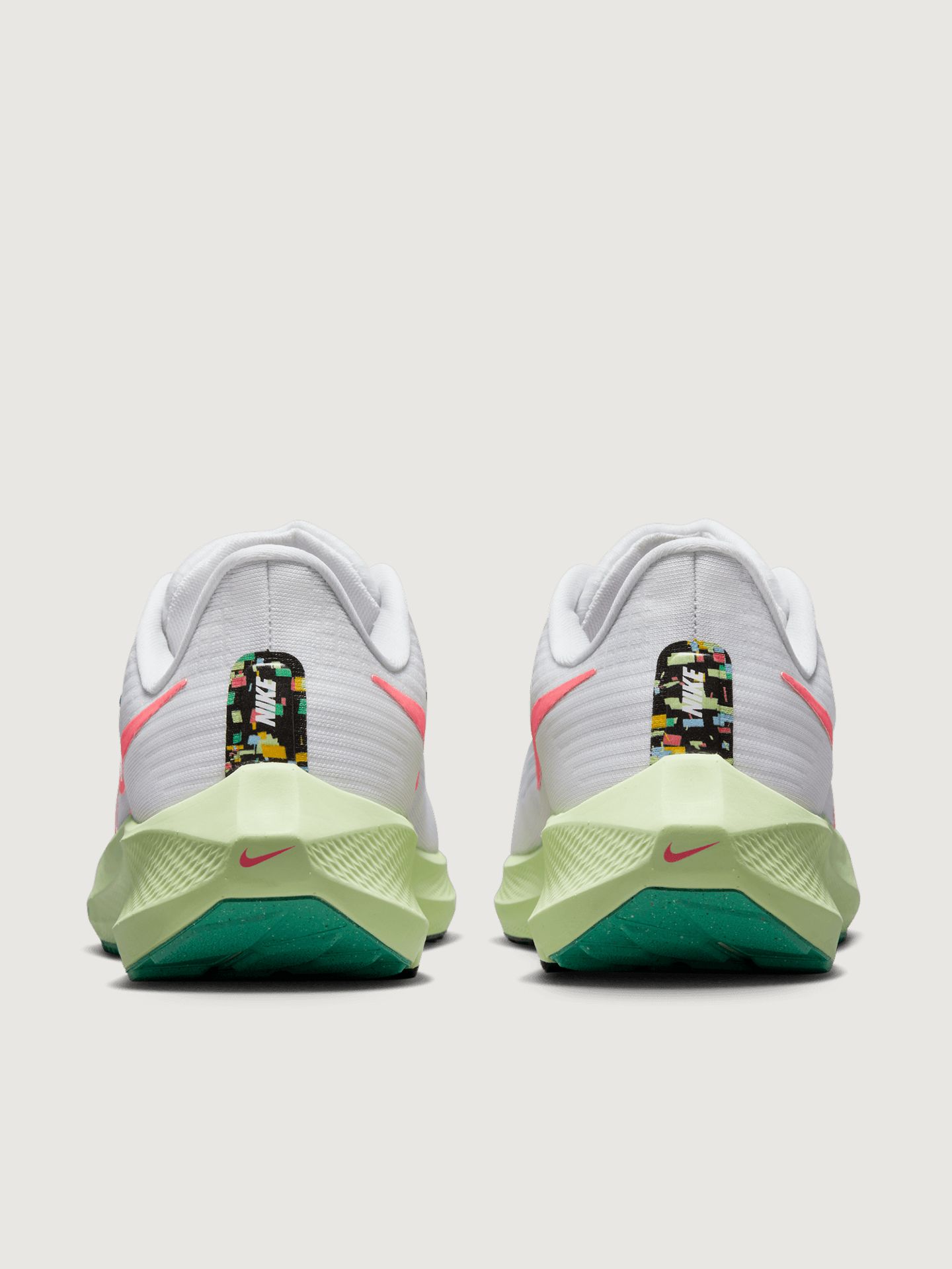 Wmns Nike Air Zoom Pegasus 39 - WHITE/HOT PUNCH-COBALT BLISS sold by Carbon38 product image thumbnail 4