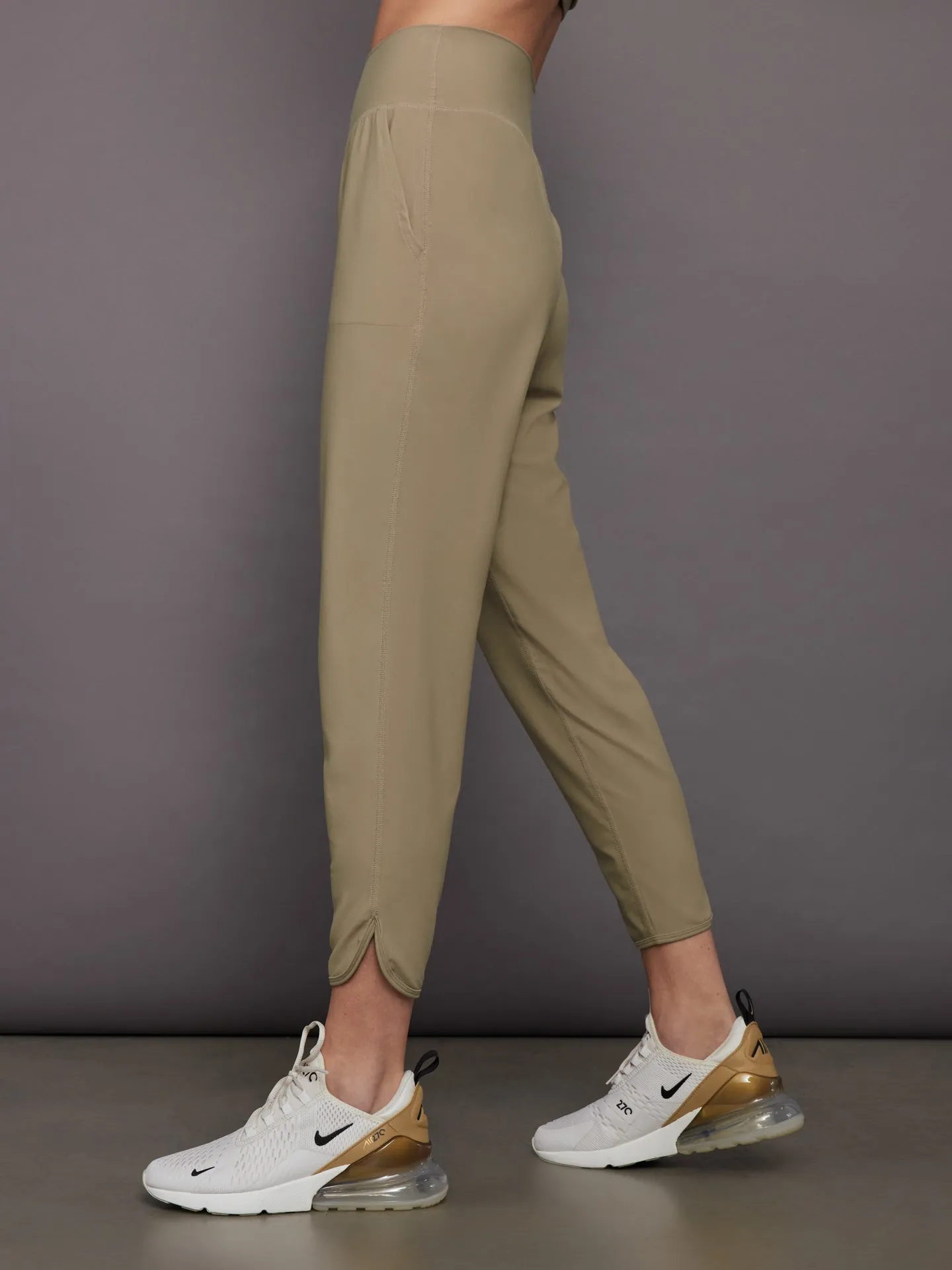 Jogger in Melt - Silversage sold by Carbon38 product image thumbnail 2