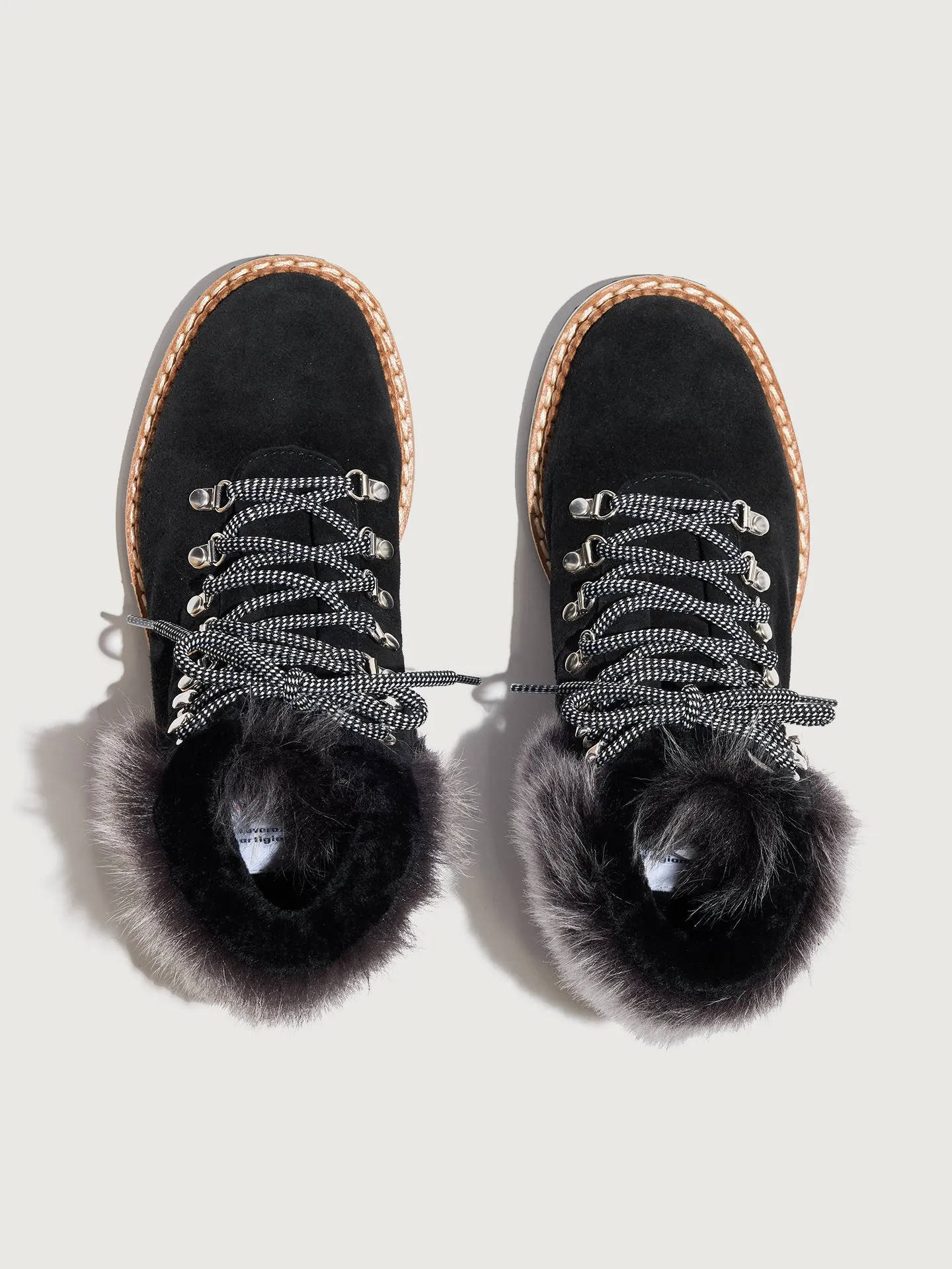 Clara Icon - Black sold by Carbon38 product image thumbnail 2