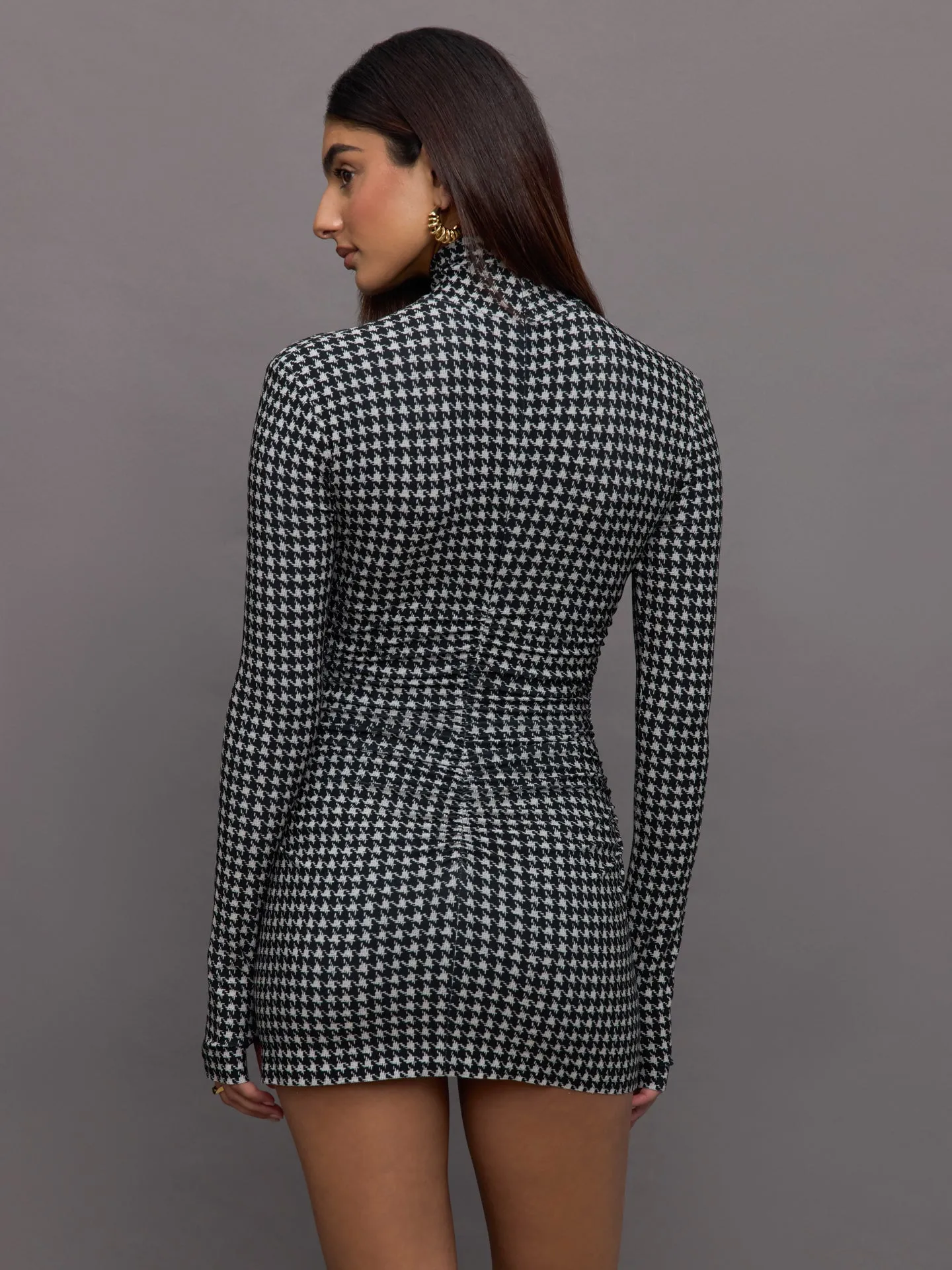 Long Sleeve Turtleneck Pickleball Dress - Large Houndstooth sold by Carbon38 product image thumbnail 5