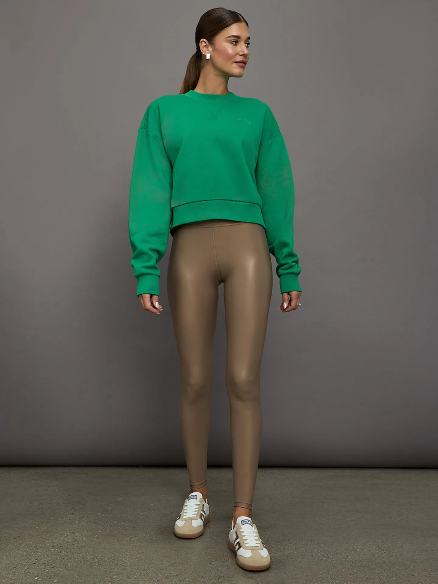 Drifter Dominique Crew - Green sold by Carbon38 product image thumbnail 5