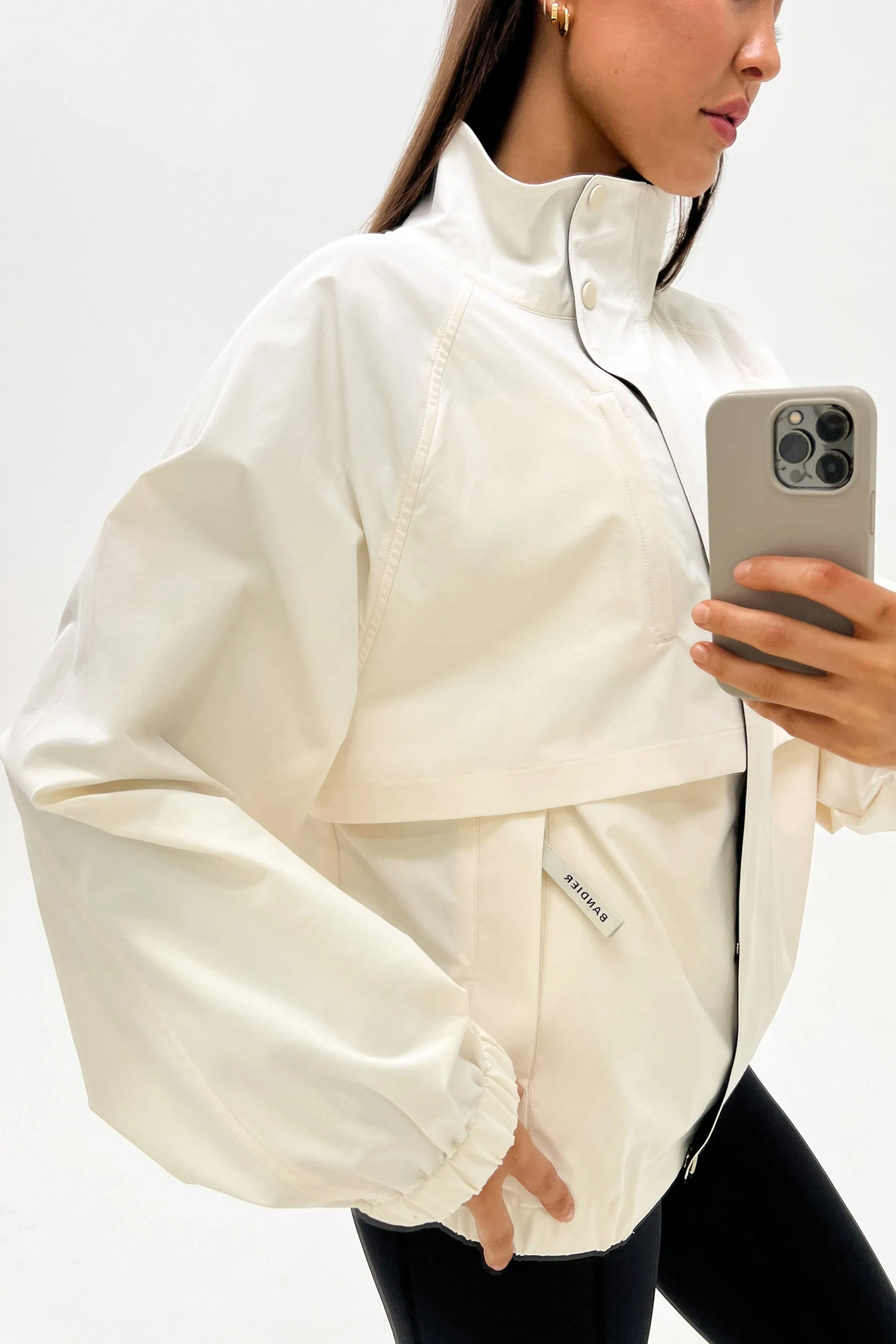 Soleil Sport Lightweight Jacket - Gardenia sold by Carbon38 product image thumbnail 4