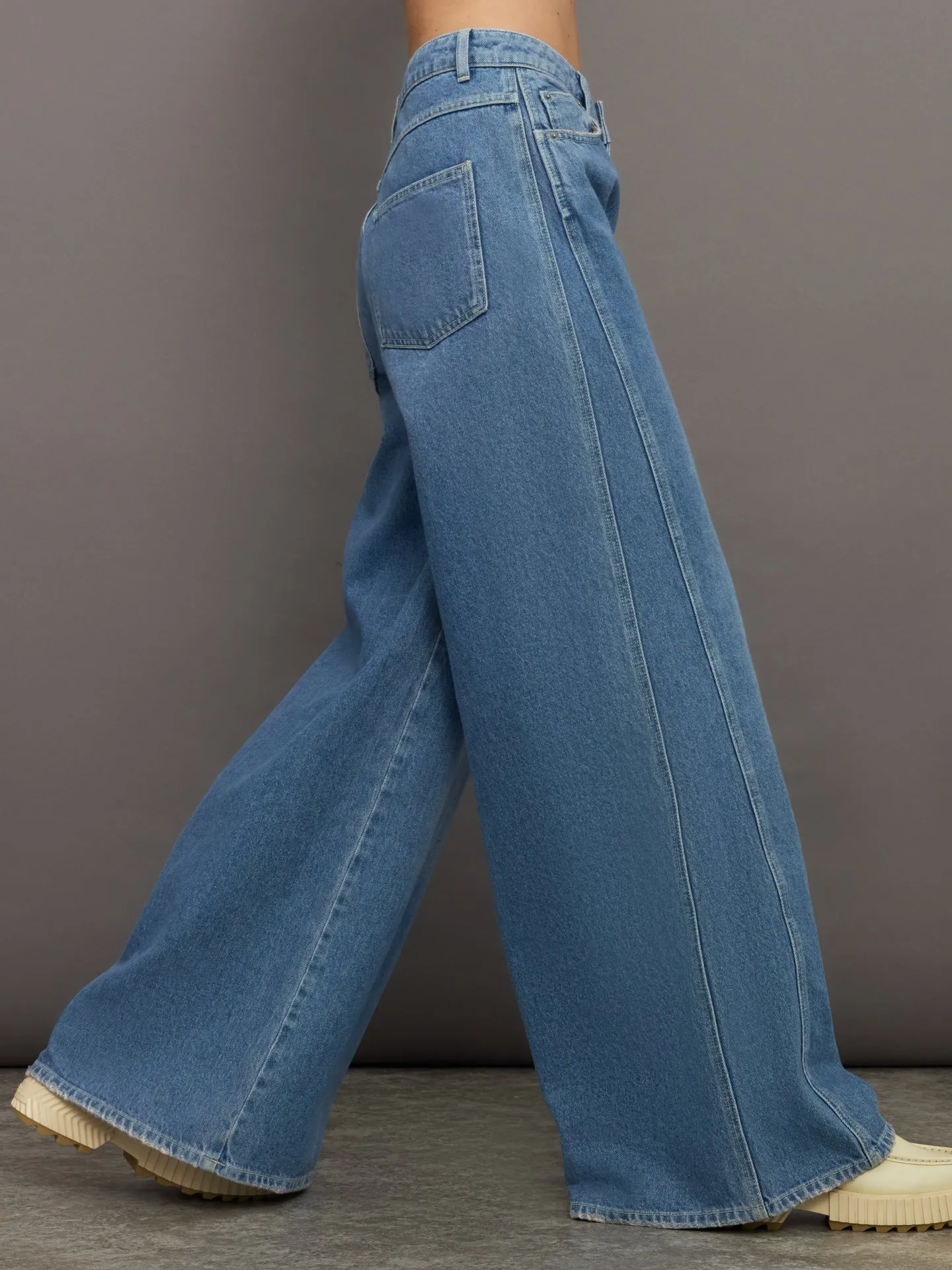 Katja Jeans - Indigo sold by Carbon38 product image thumbnail 3