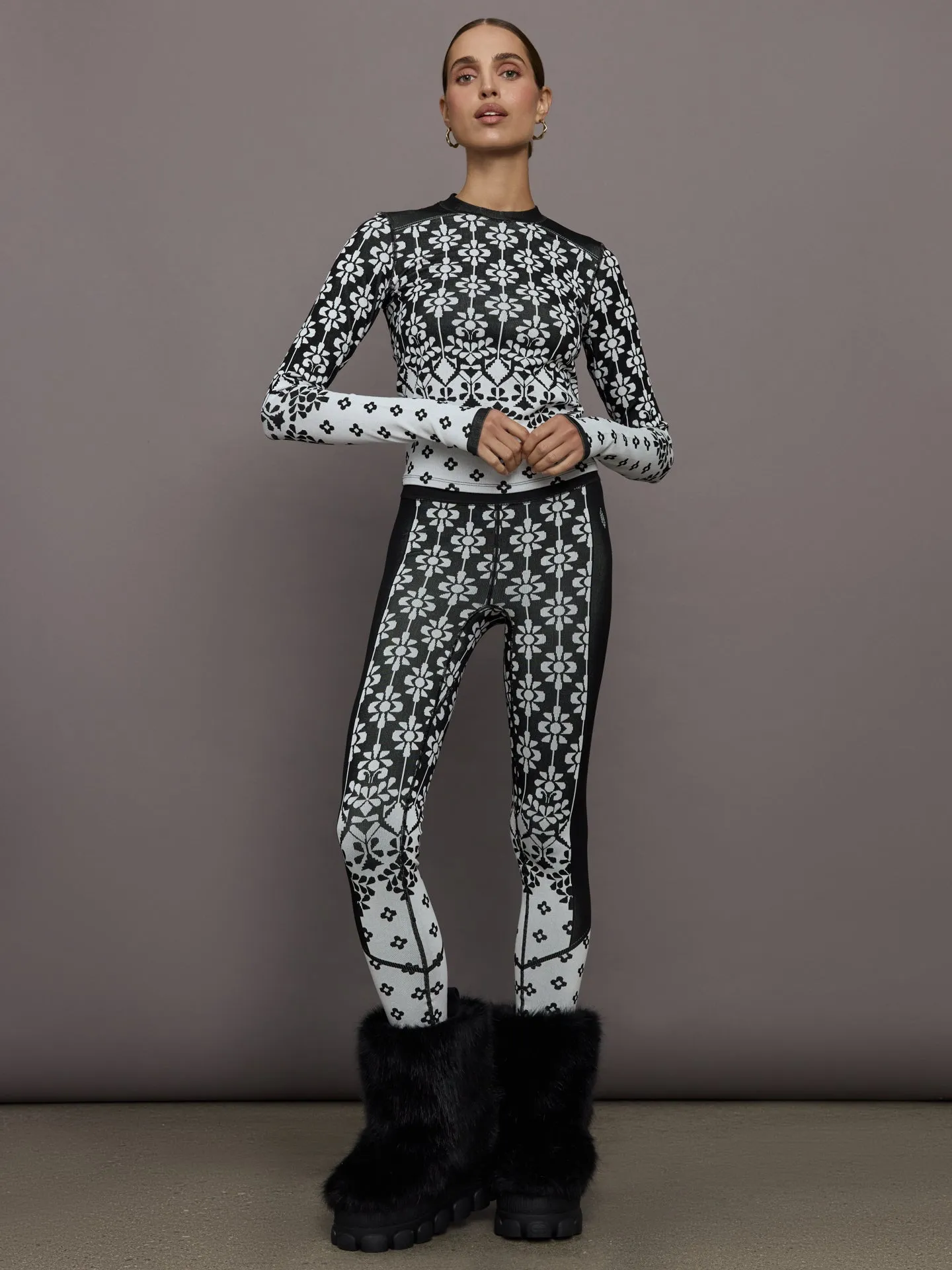 Myoko Jacquard Base Layer - Onyx sold by Carbon38 product image thumbnail 2