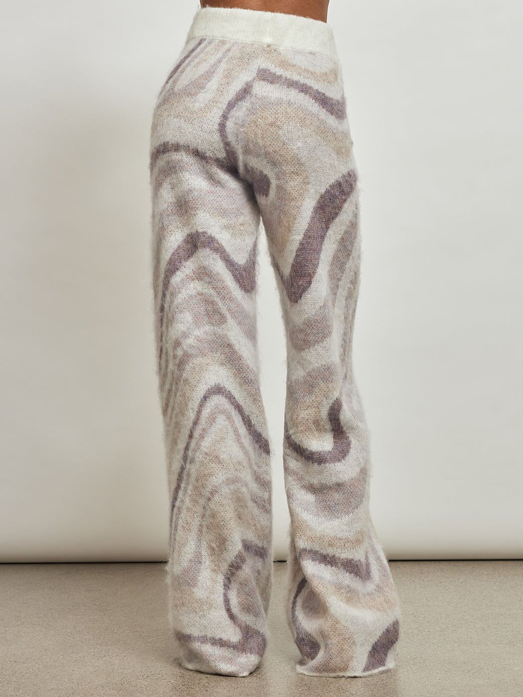 TWEN-VN4O-003-PRNTABS-22FAL - Off White sold by Carbon38 product image thumbnail 3