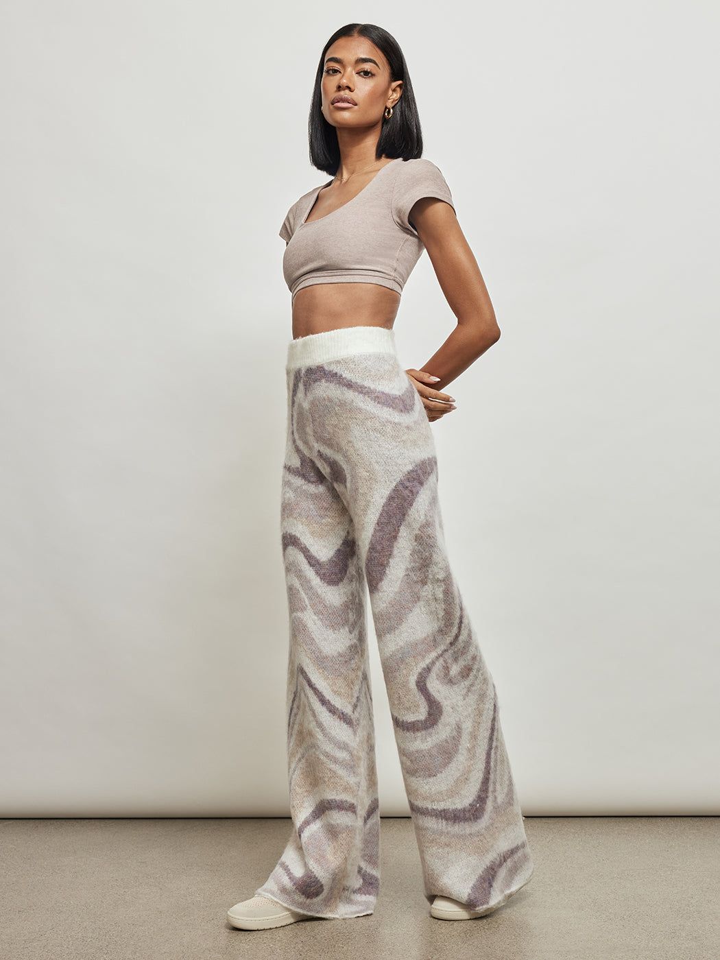 TWEN-VN4O-003-PRNTABS-22FAL - Off White sold by Carbon38