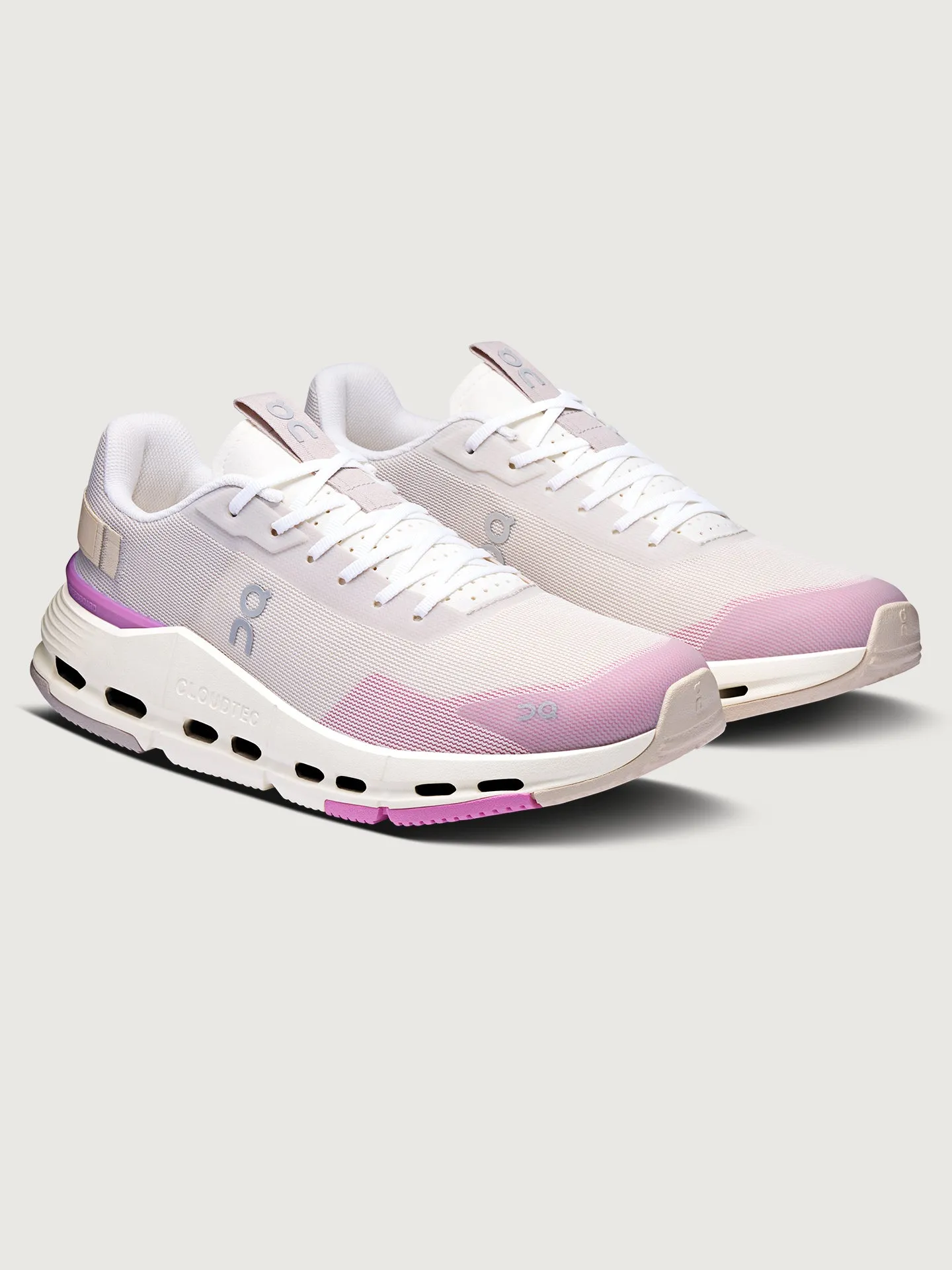 Cloudnova Form 2 - Pearl | Raspberry sold by Carbon38 product image thumbnail 3