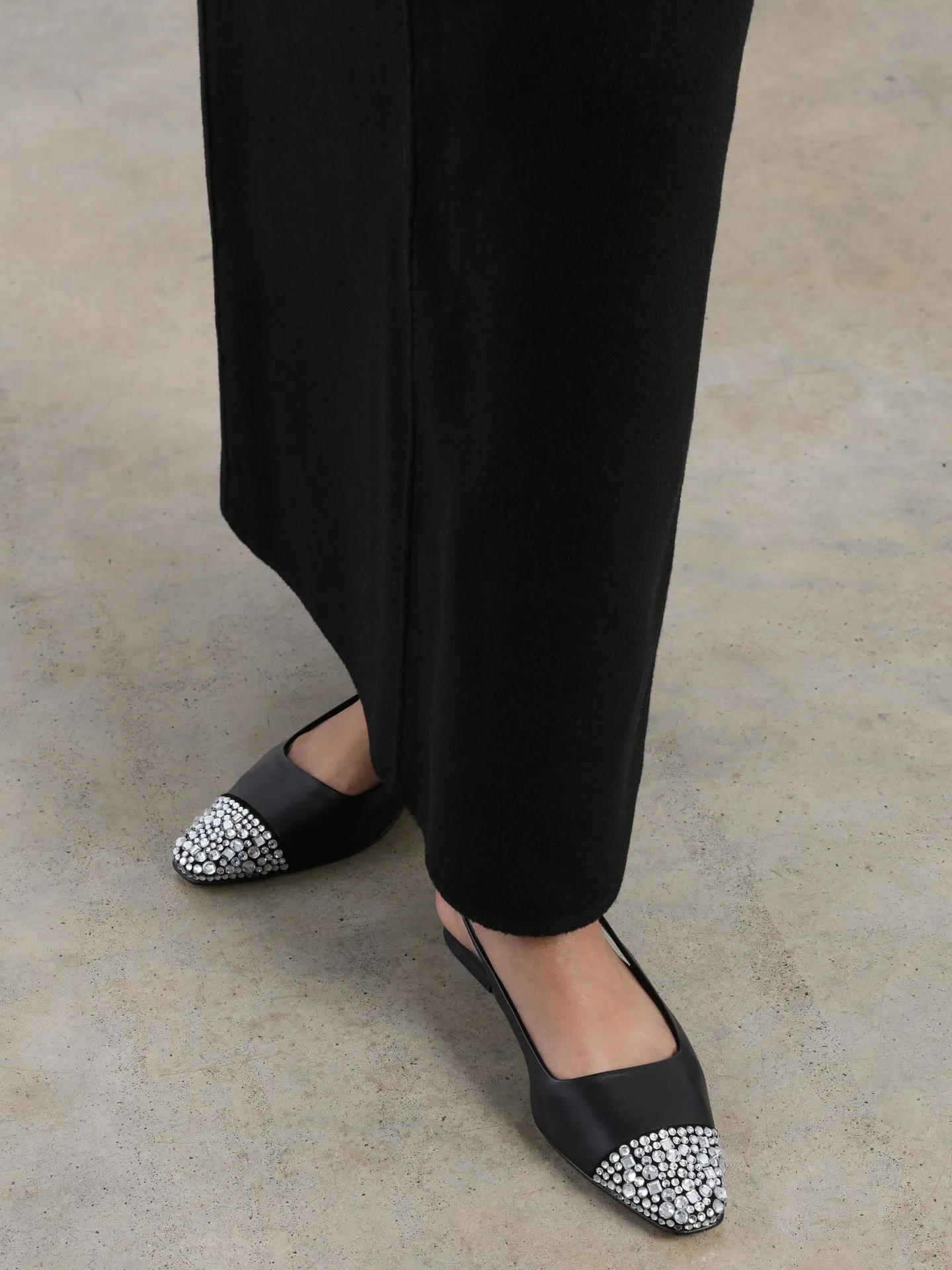 Tia w/ Crystals - Black w/ Crystals sold by Carbon38 product image thumbnail 3