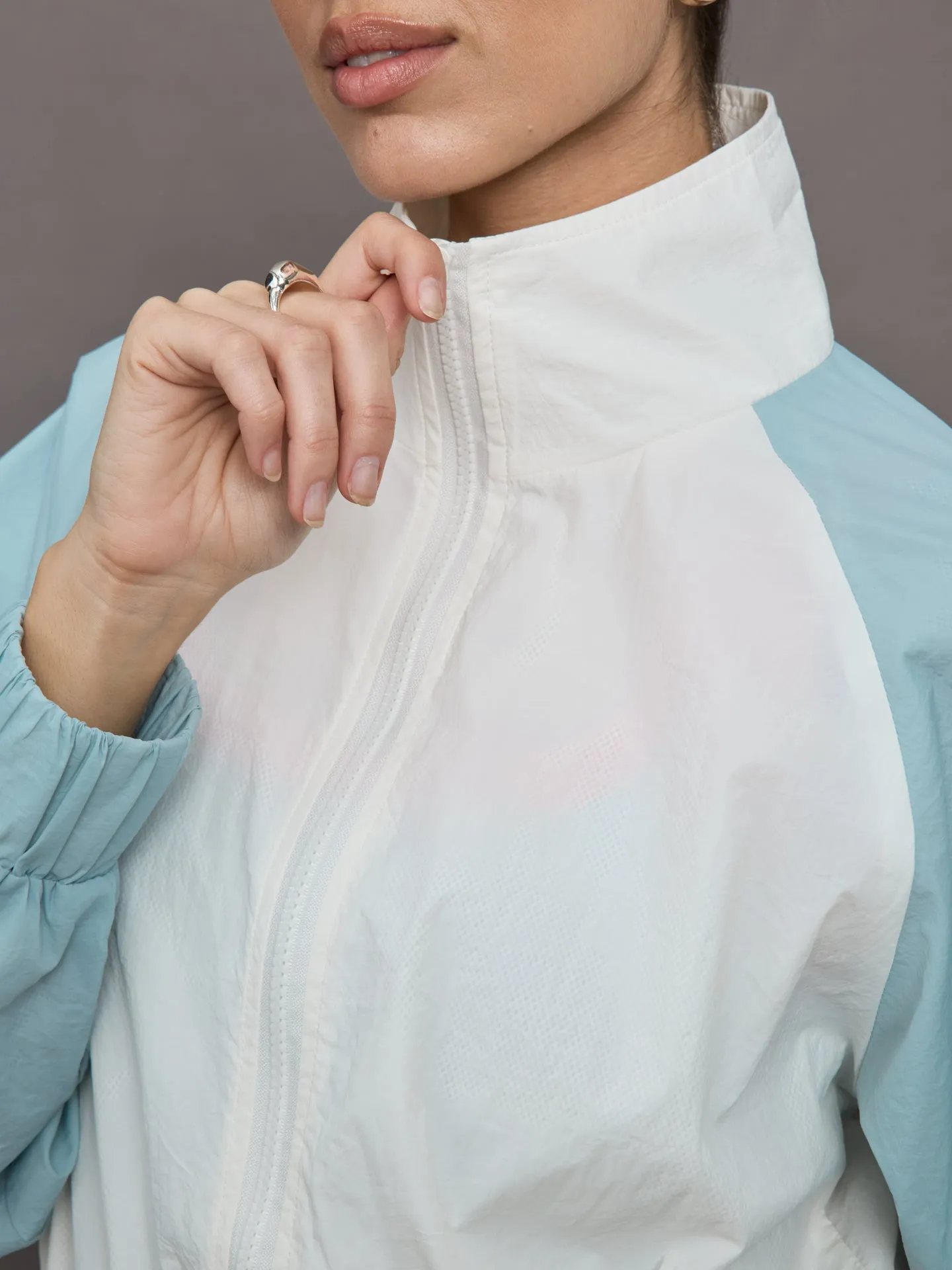 Colorblock Windbreaker - Cloud Dancer / Sky Blue sold by Carbon38 product image thumbnail 5