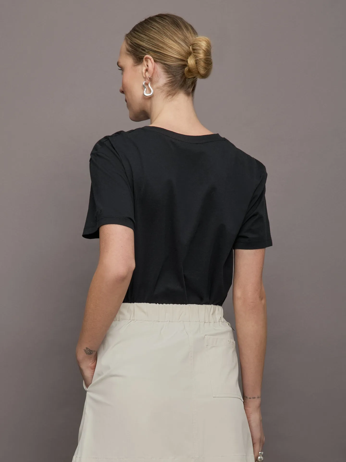 Perfect Tee - Black sold by Carbon38 product image thumbnail 4