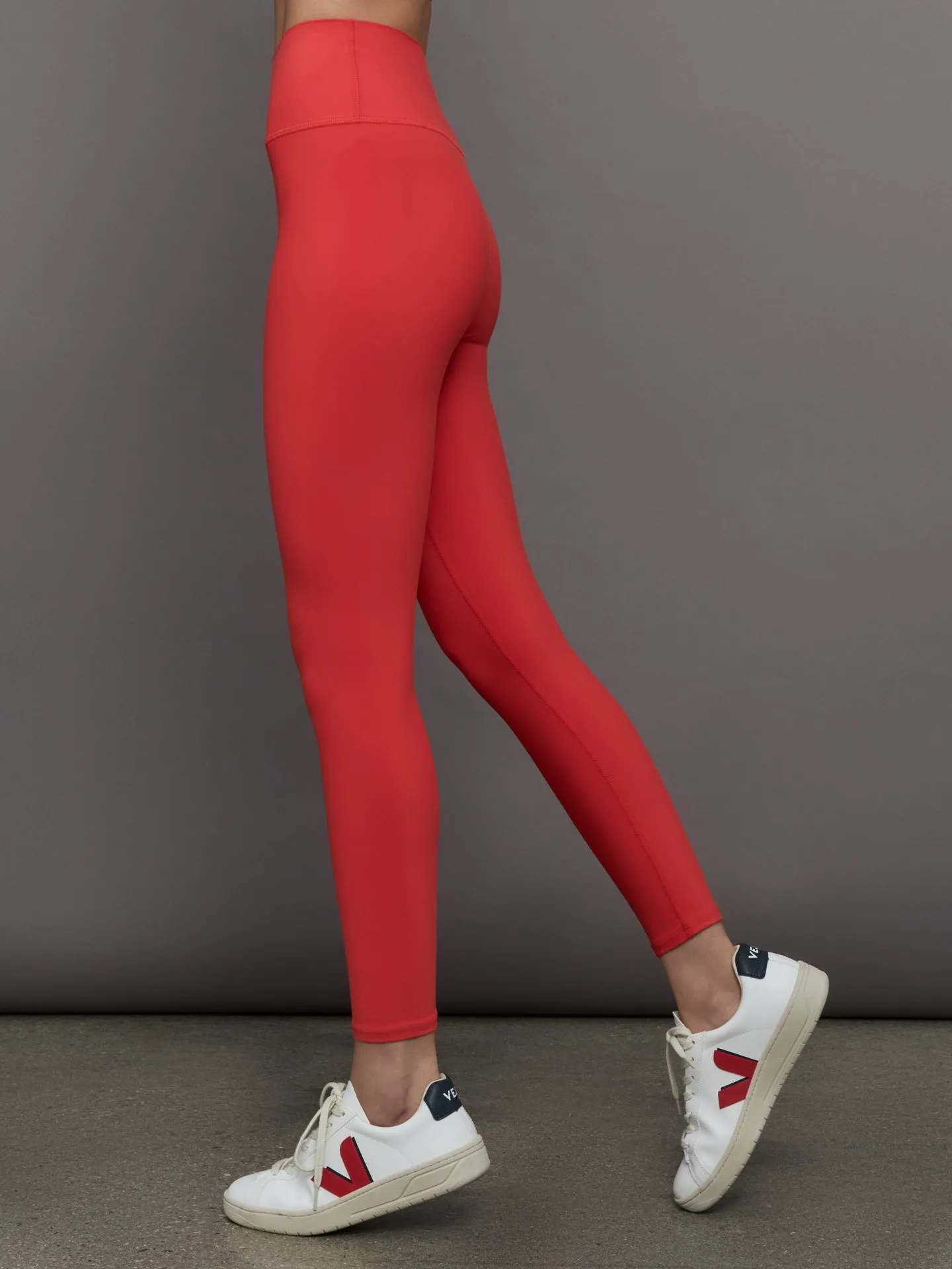High Rise Legging in Melt - Bittersweet sold by Carbon38 product image thumbnail 3