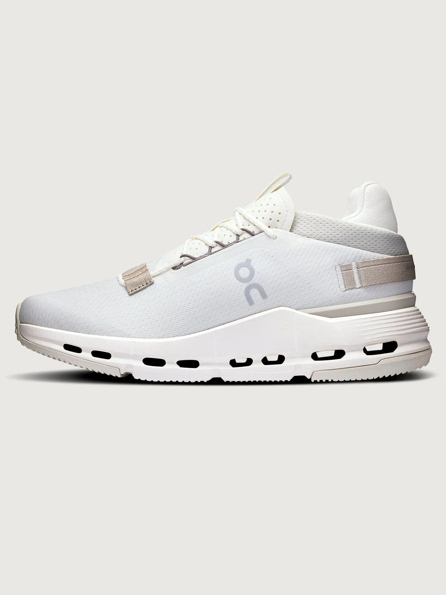 Cloudnova 2 - Ice | Sand sold by Carbon38 product image thumbnail 4