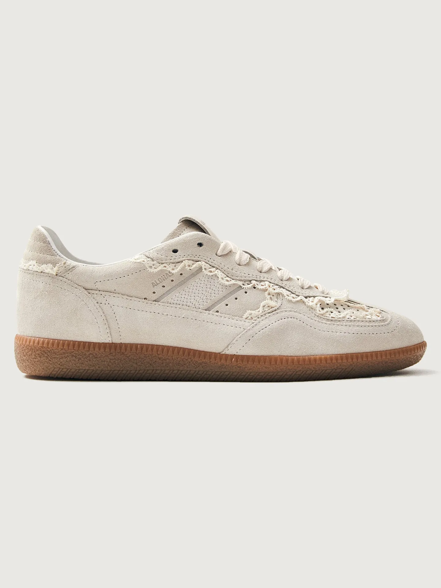 tb.490 - Crochet Cream Leather sold by Carbon38