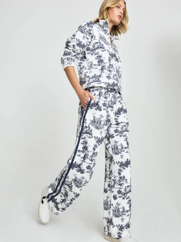 Toile Track Set Bundle sold by Carbon38