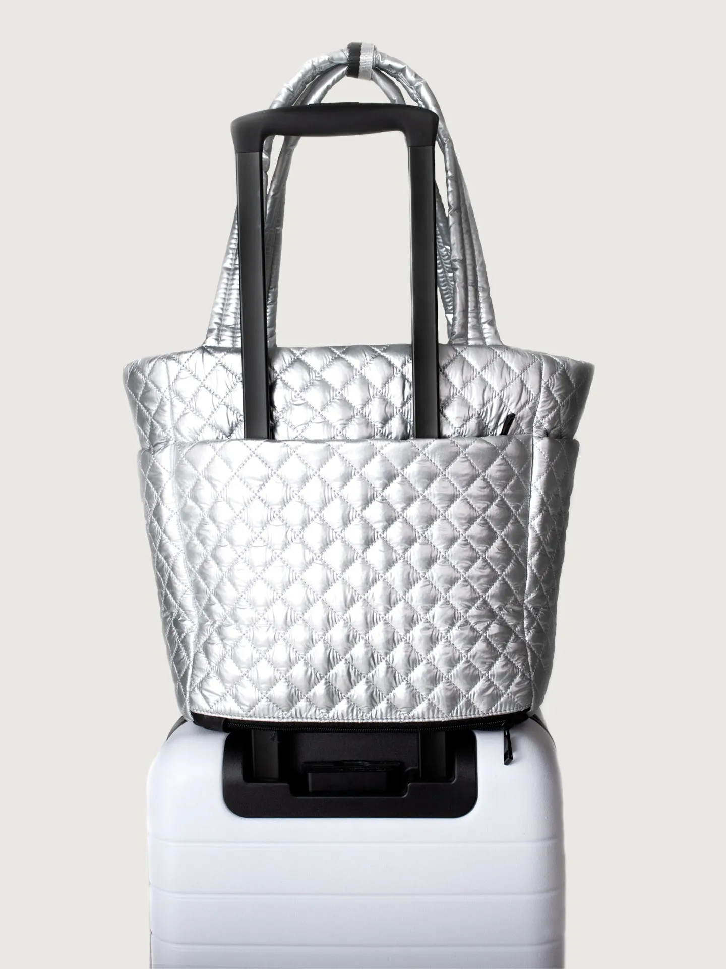 Naomi Tote Quilted - Quilted Silver sold by Carbon38 product image thumbnail 2