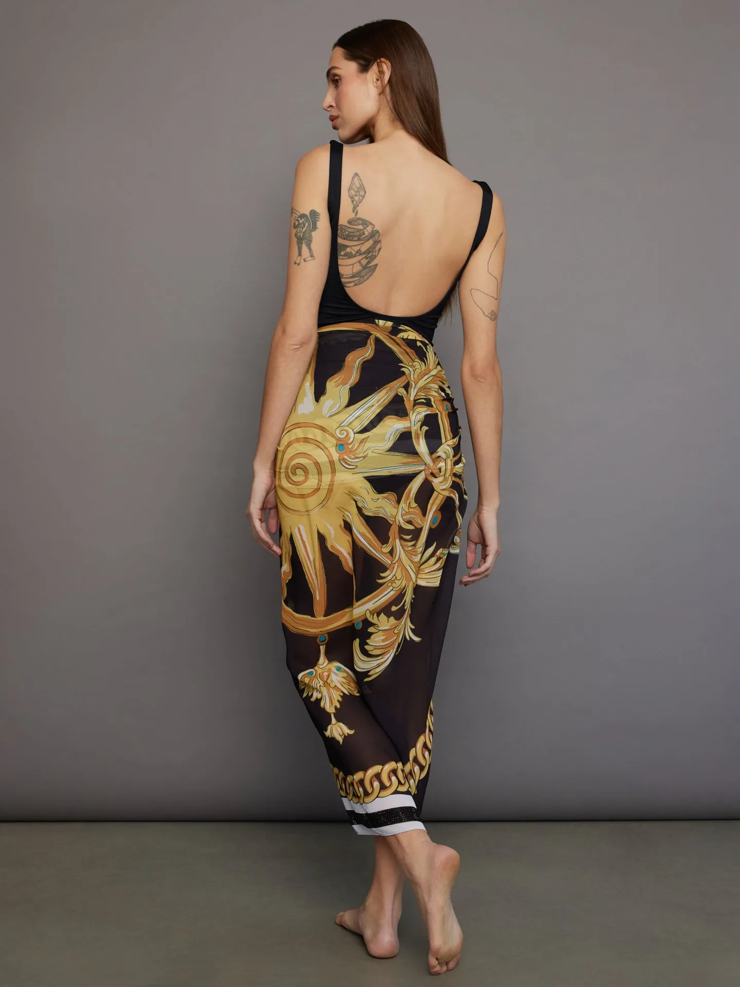 Yacht Pareo - Black/White sold by Carbon38 product image thumbnail 2