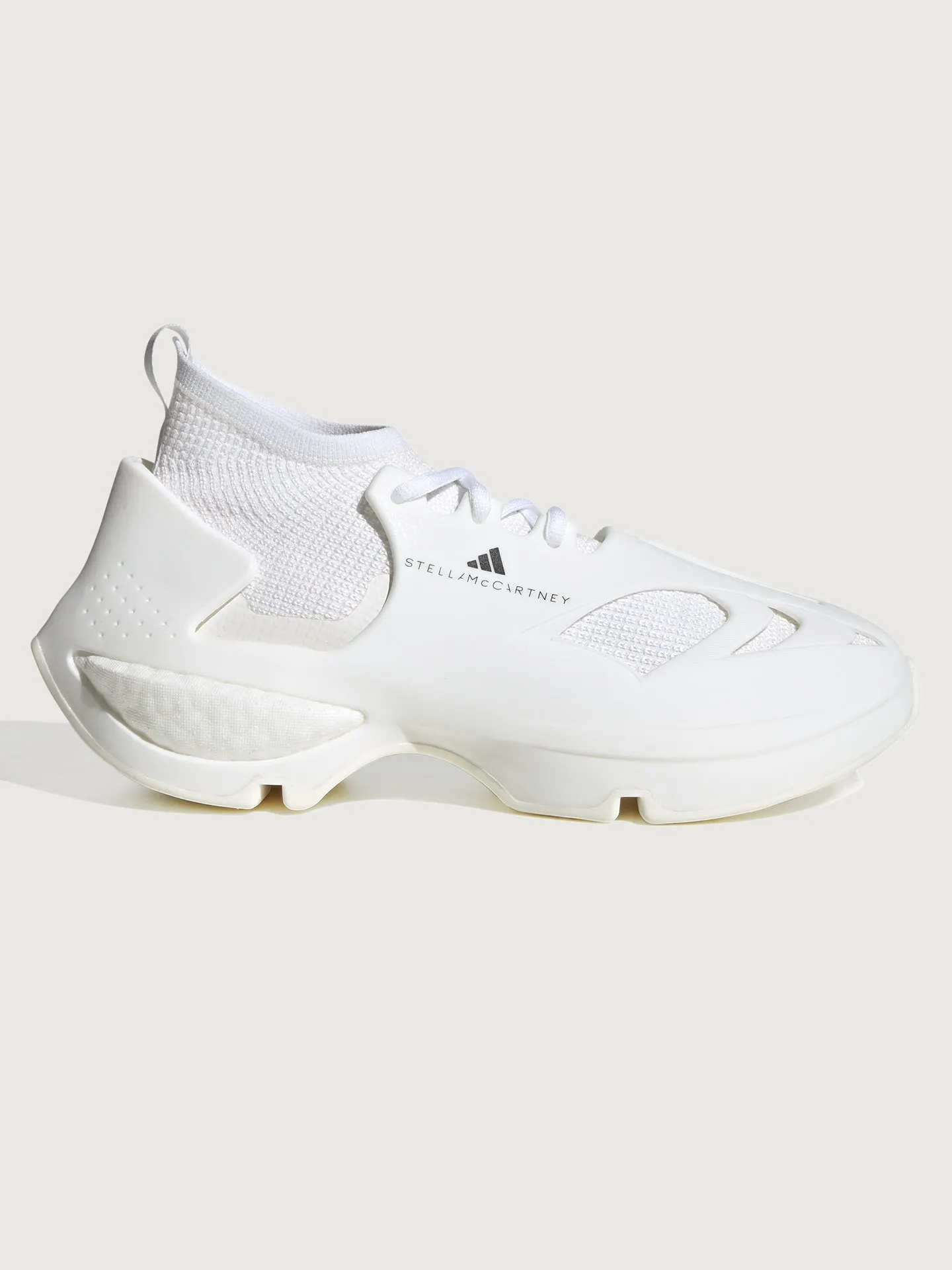 aSMC Sportwear Run (unisex) - Ftwr White/Core Black/Ftwr White sold by Carbon38