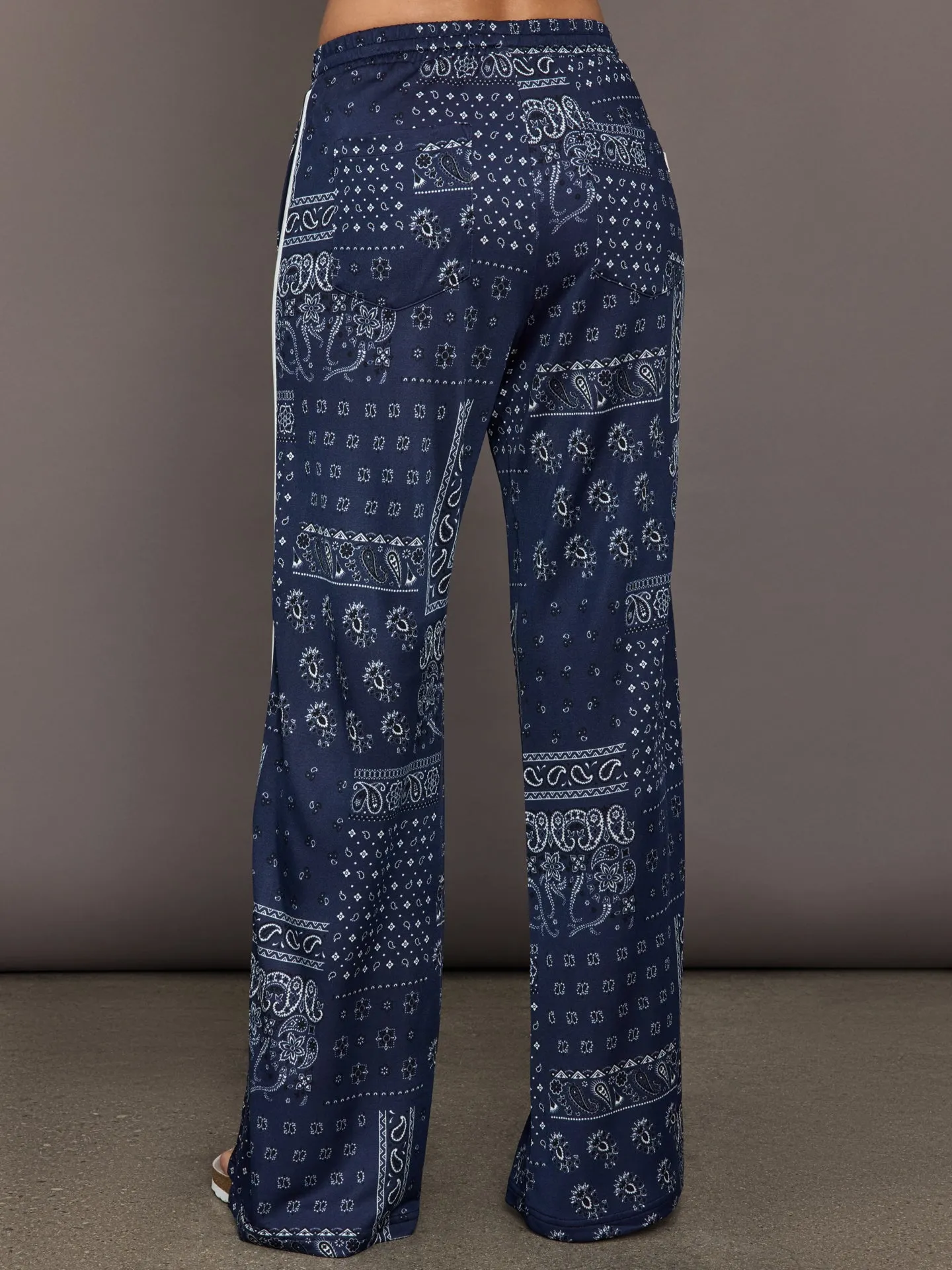 Vaquero Roma Pant - Paisley sold by Carbon38 product image thumbnail 4