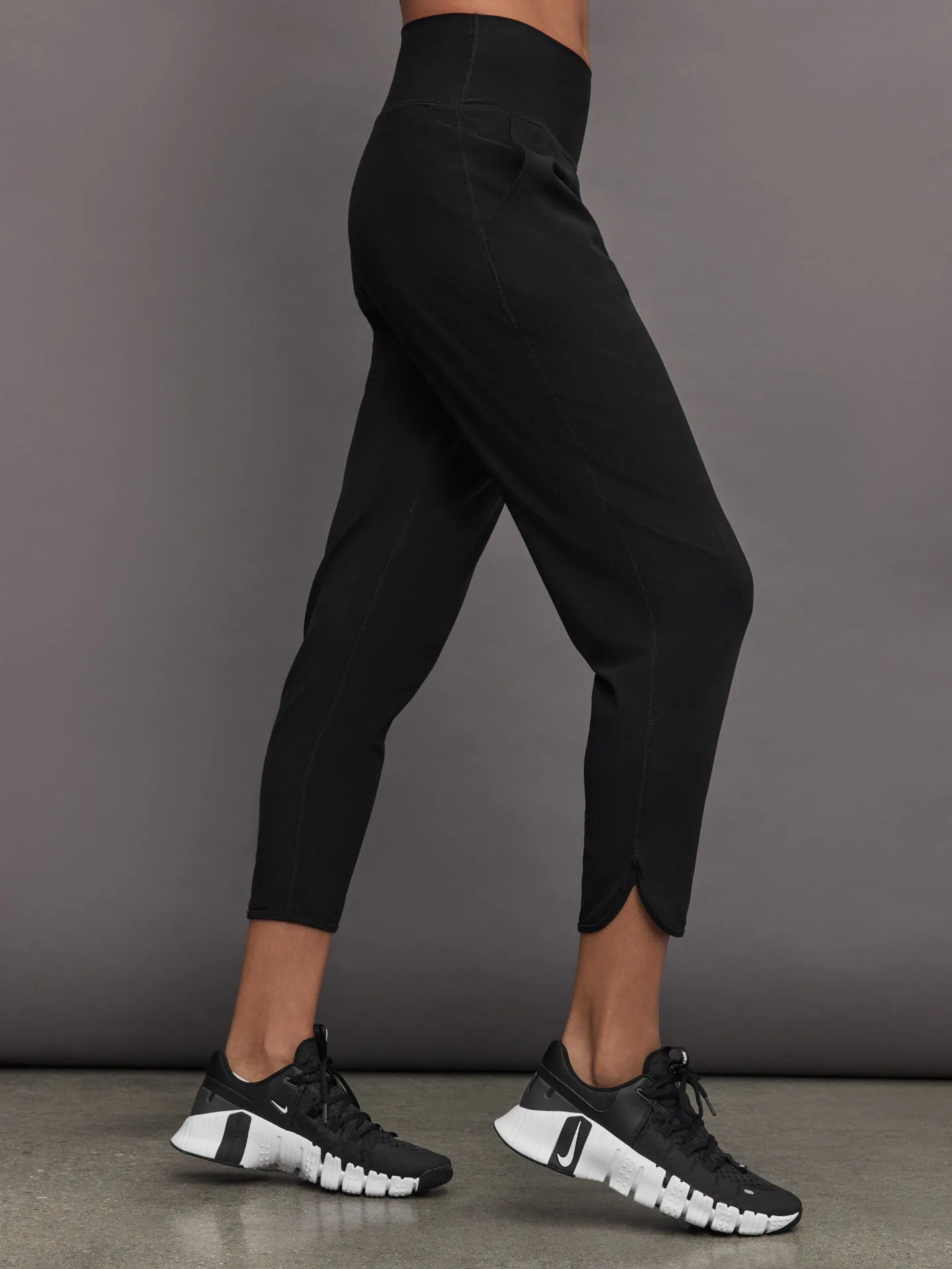 Wide Scoop Bra Tank & Jogger in Melt Bundle sold by Carbon38 product image thumbnail 5