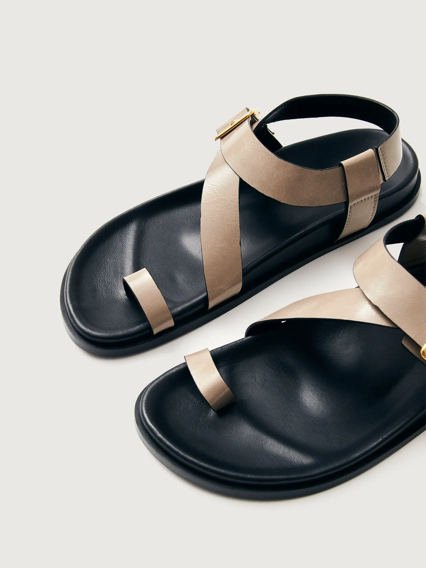 Siren - Onix Stone Beige Leather sold by Carbon38 product image thumbnail 3