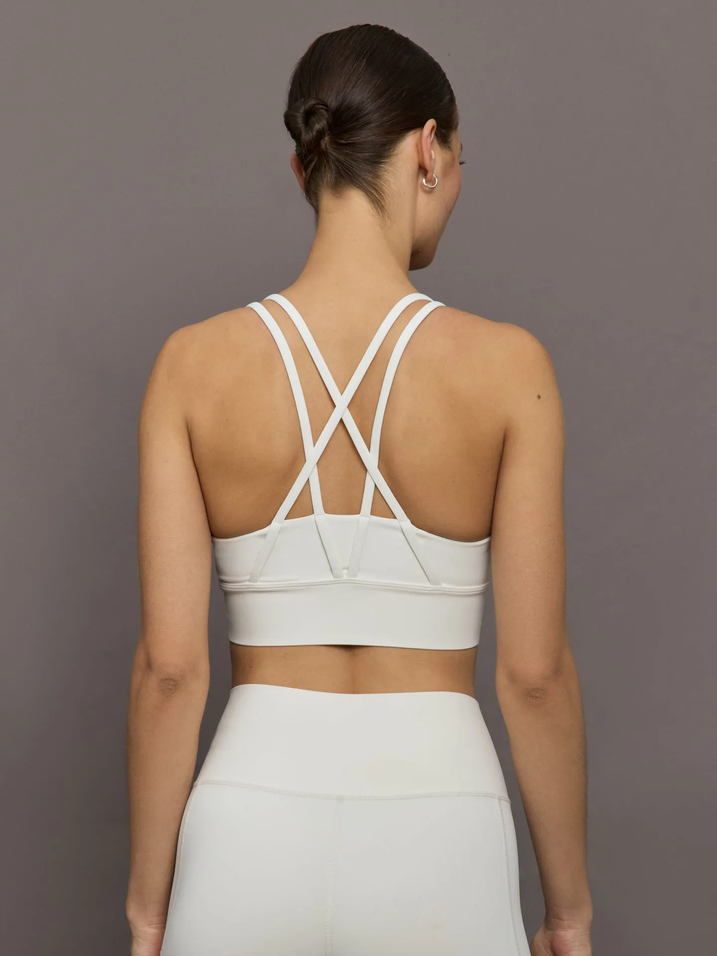 Multi Strap Active Bra in Diamond Compression - Cloud Dancer sold by Carbon38 product image thumbnail 4