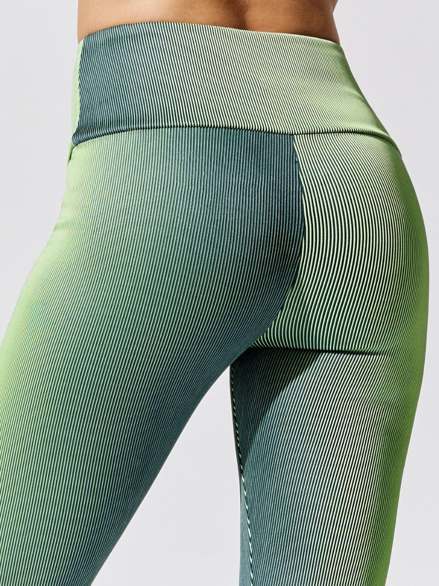 Two-tone Ribbed 7/8 Legging - Light Lime sold by Carbon38 product image thumbnail 4