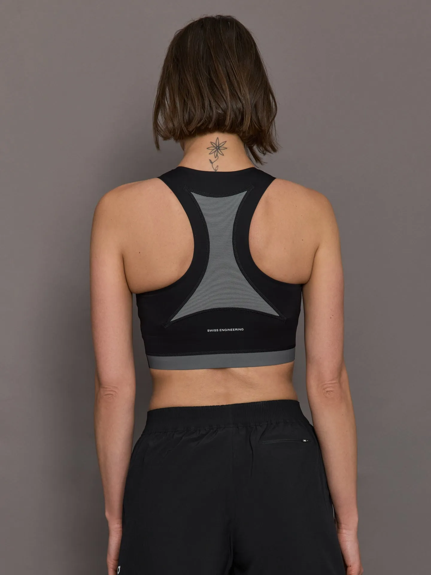 Train 2-in1 Crop - Black sold by Carbon38 product image thumbnail 4