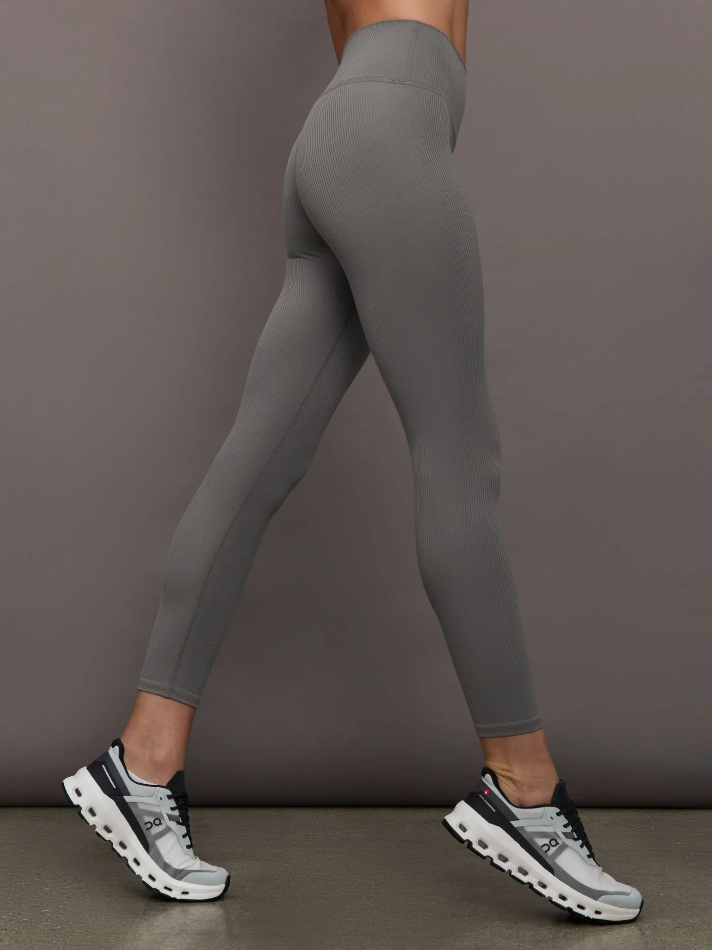 High Rise Legging in Ribbed Melt - Steel Grey sold by Carbon38 product image thumbnail 3