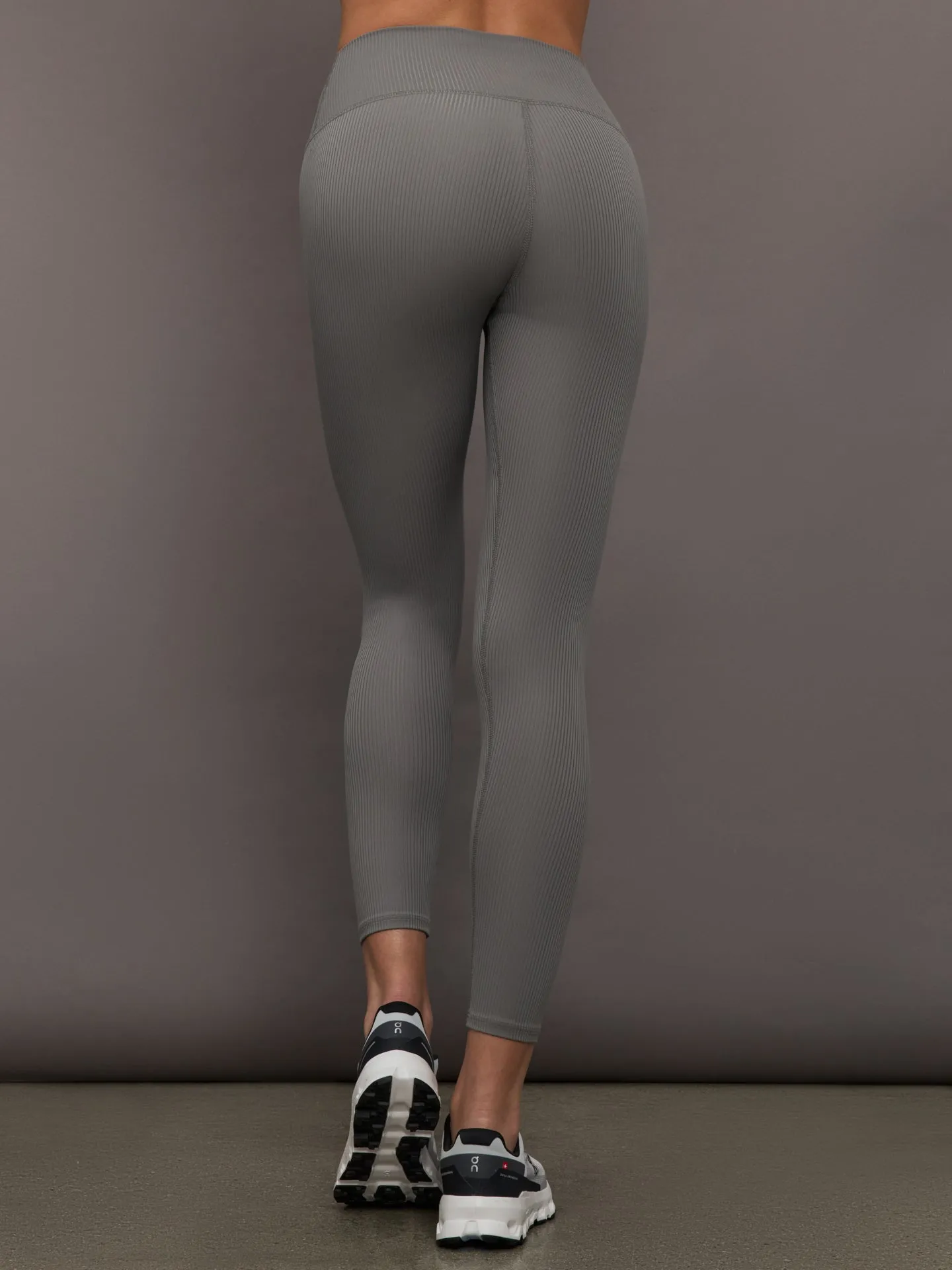 High Rise Legging in Ribbed Melt - Steel Grey sold by Carbon38 product image thumbnail 4