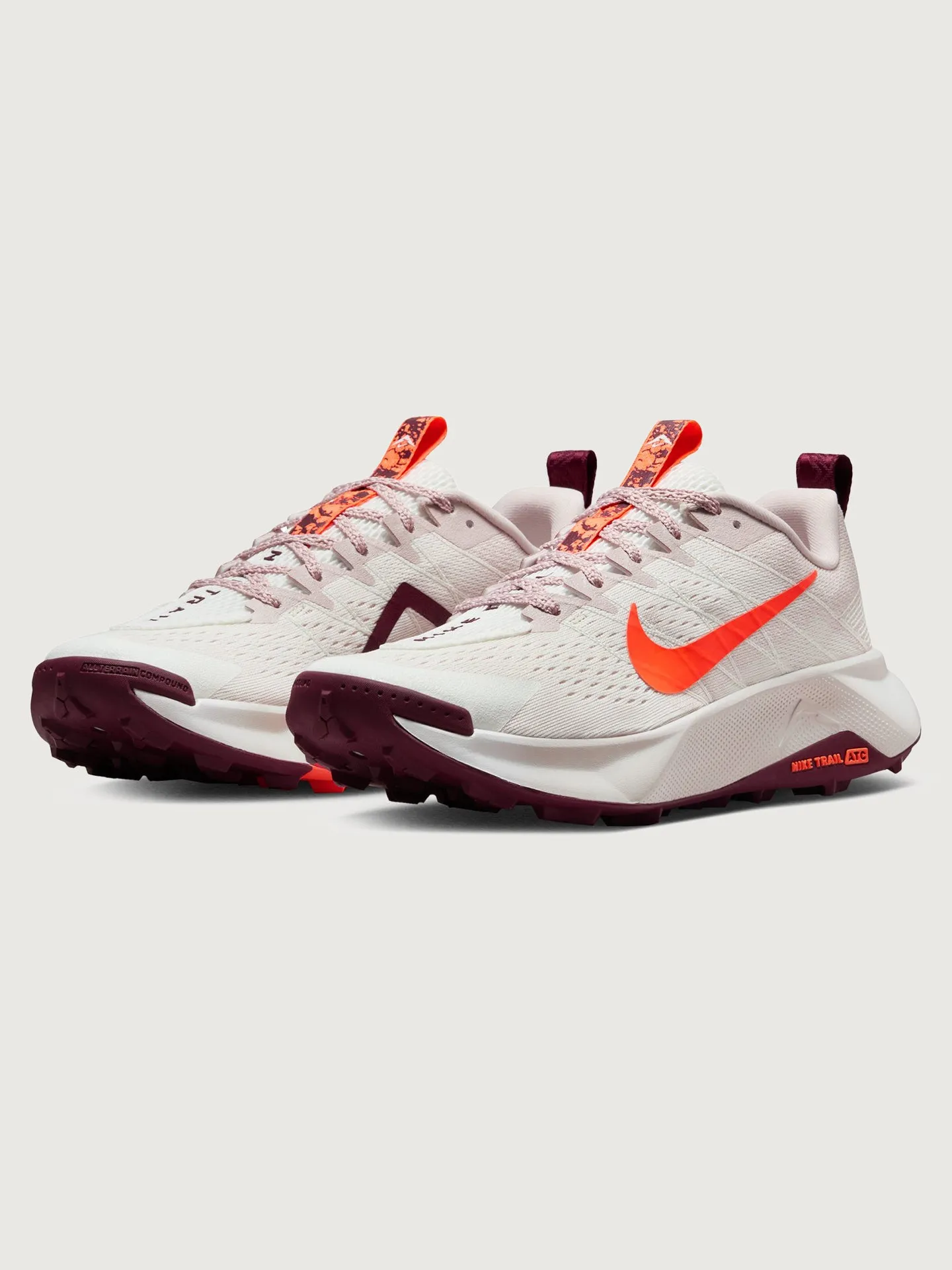 Nike Wildhorse 10 - Sail/Hyper Crimson-Silt Red sold by Carbon38 product image thumbnail 3