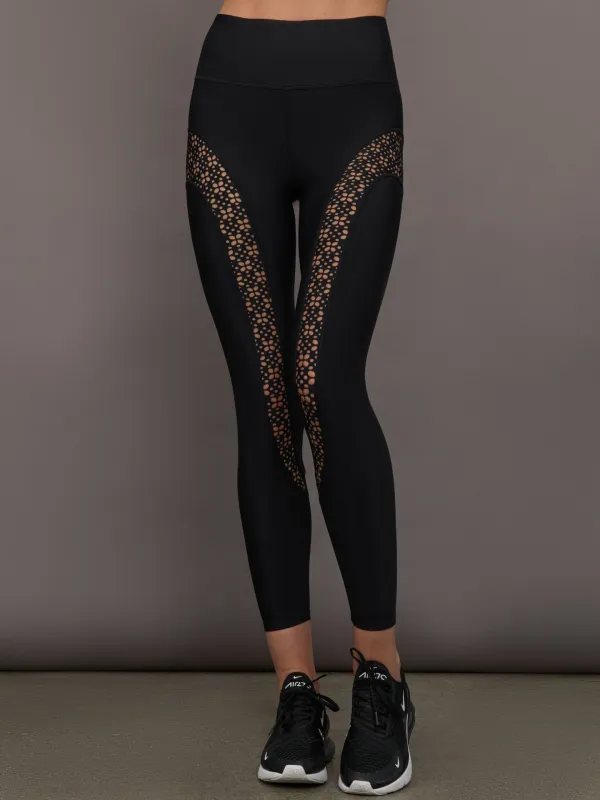 Laser Cut Legging in Diamond Compression - Black made by Carbon38