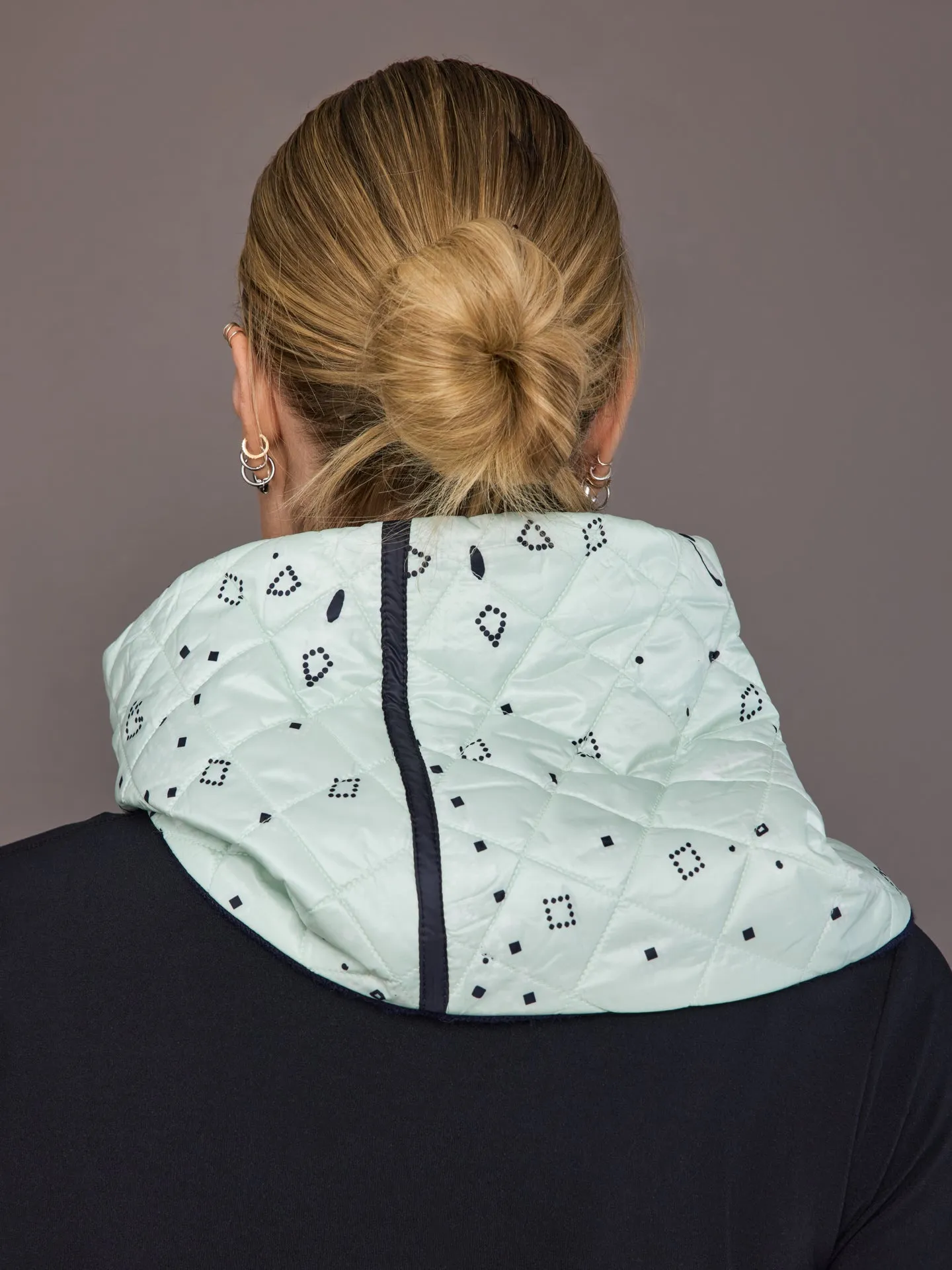 Pullover - Seafoam sold by Carbon38 product image thumbnail 2