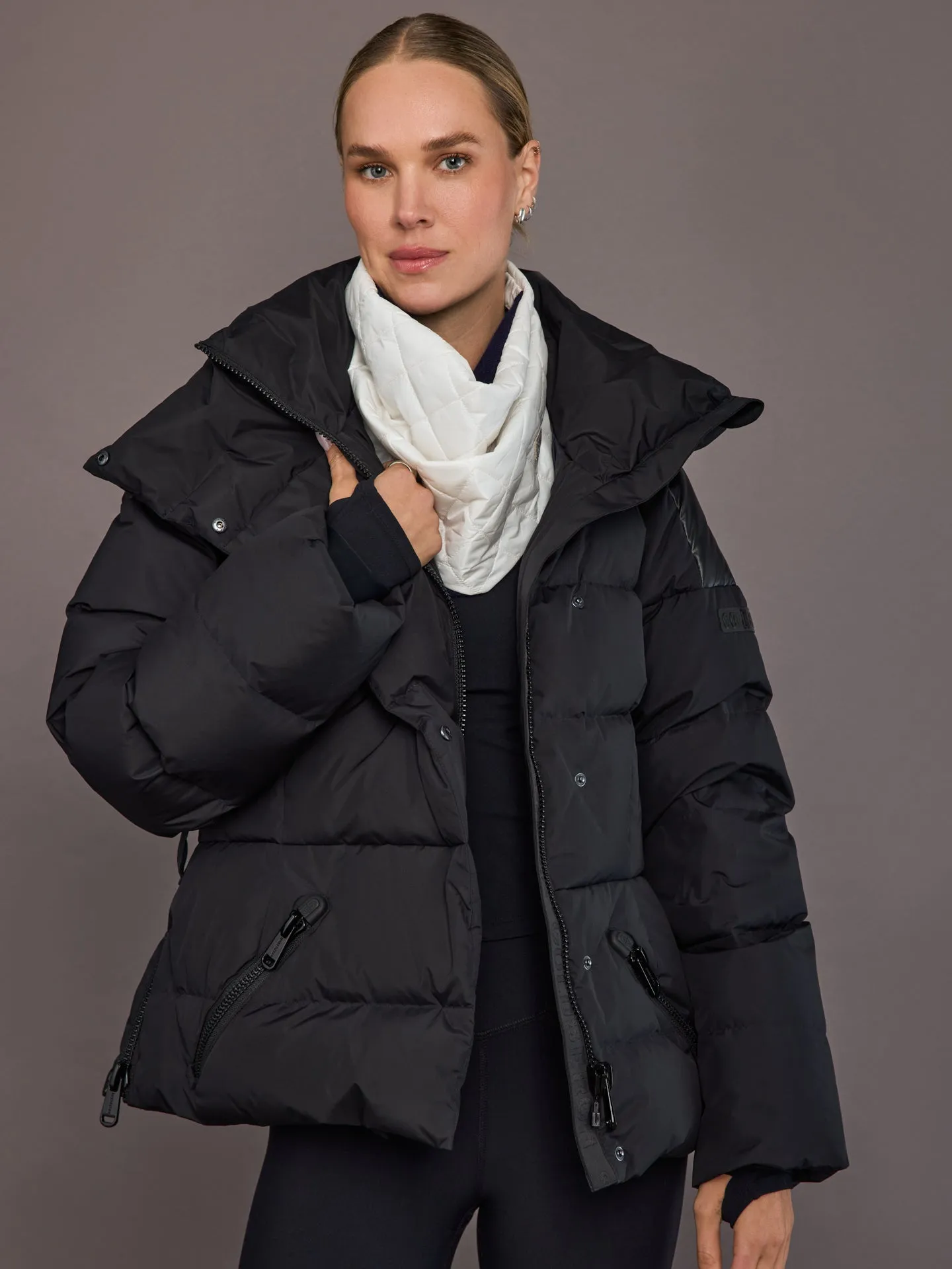 Pullover - Marshmallow sold by Carbon38 product image thumbnail 3