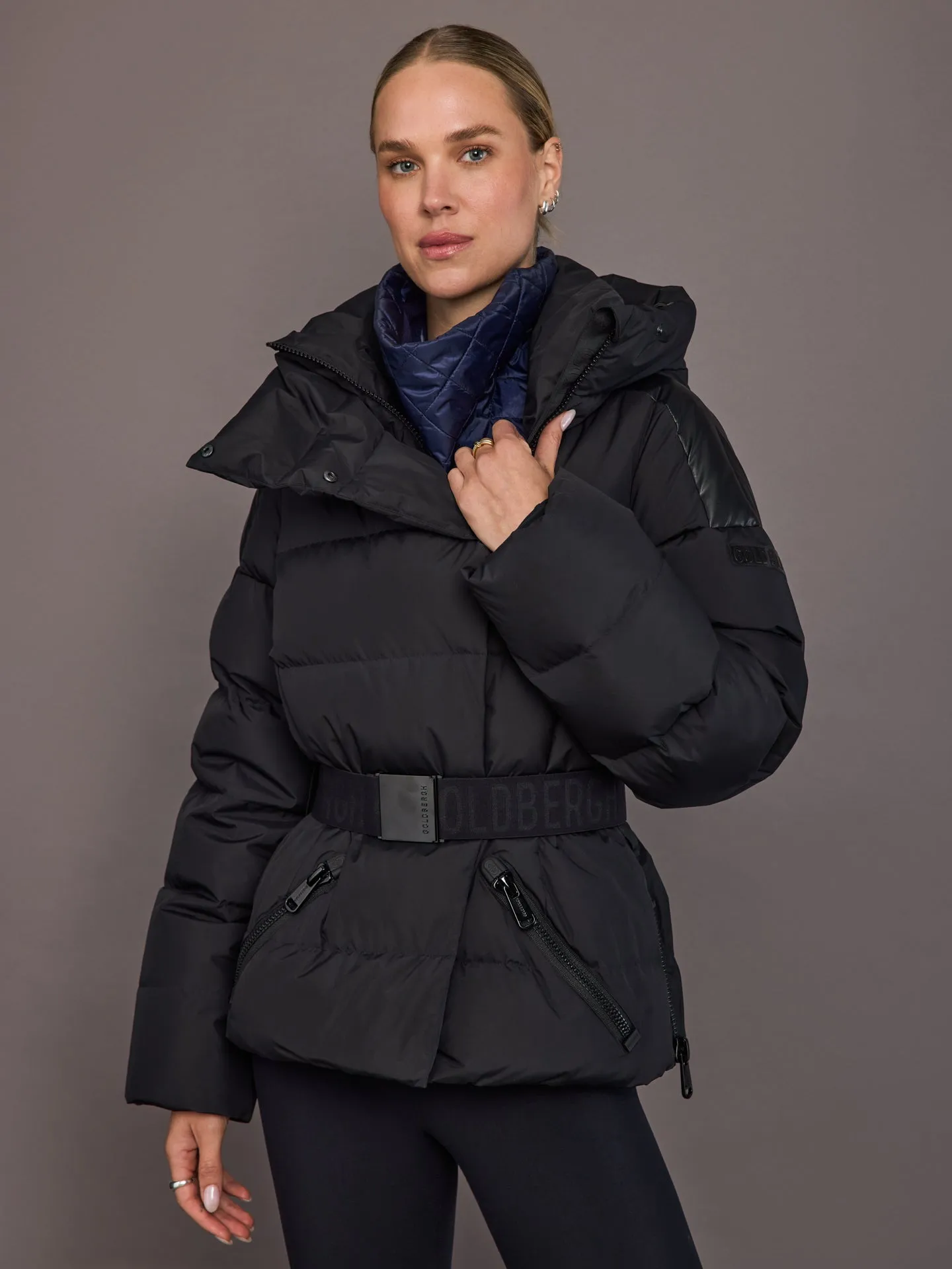 Pullover - Navy sold by Carbon38 product image thumbnail 5