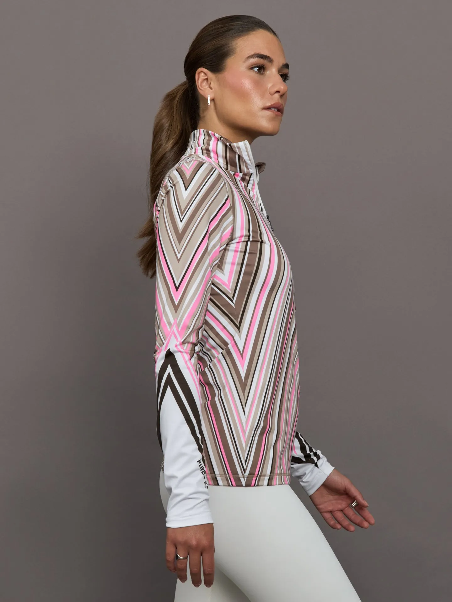 ILVY3 - Multicolor sold by Carbon38 product image thumbnail 3