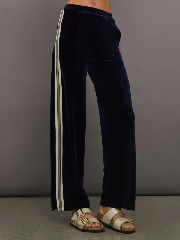 Monaco Freya Wide Leg Pant - Navy sold by Carbon38
