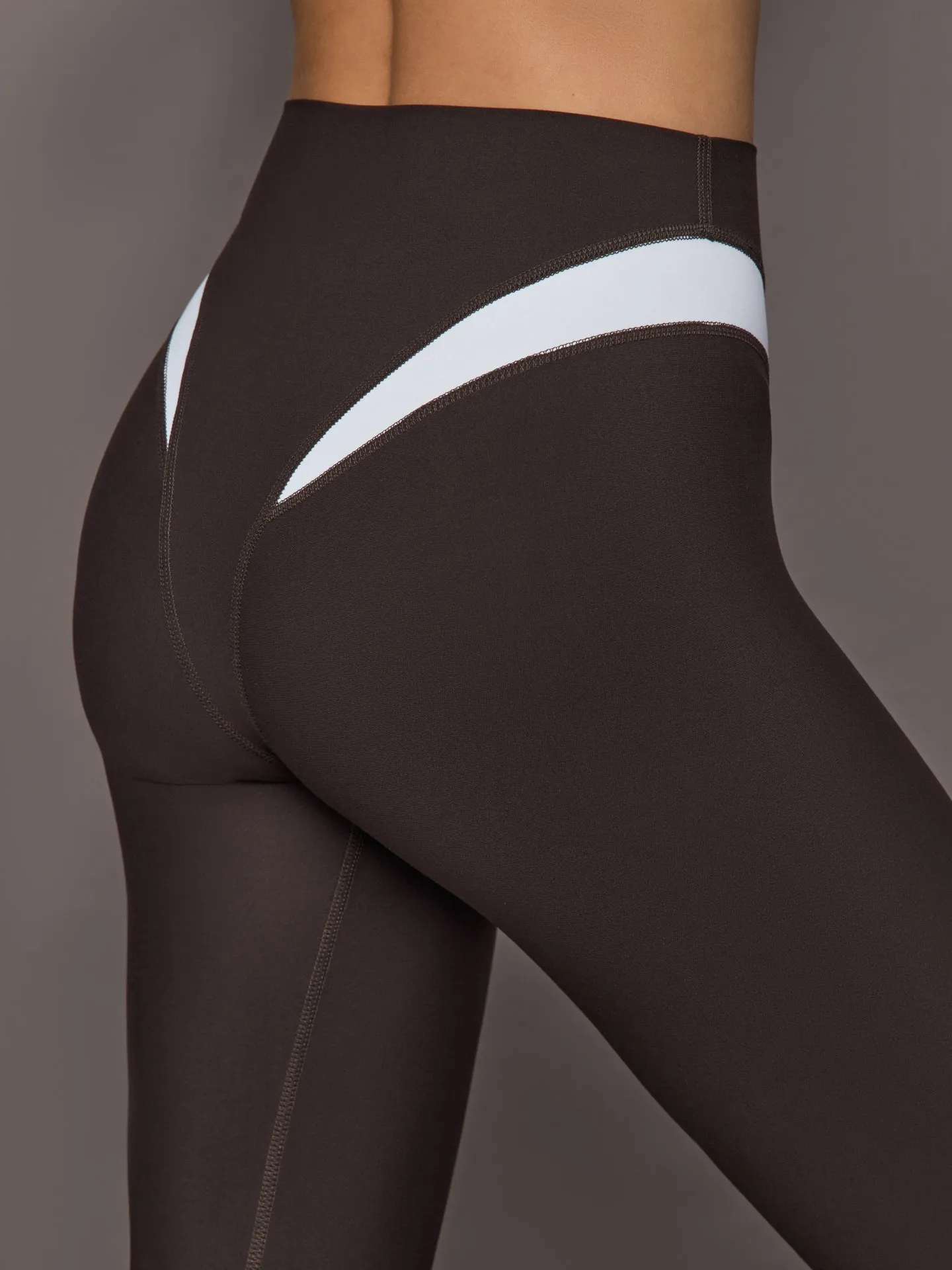 Spliced Colorblock Legging in Melt - Chocolate Torte sold by Carbon38 product image thumbnail 5